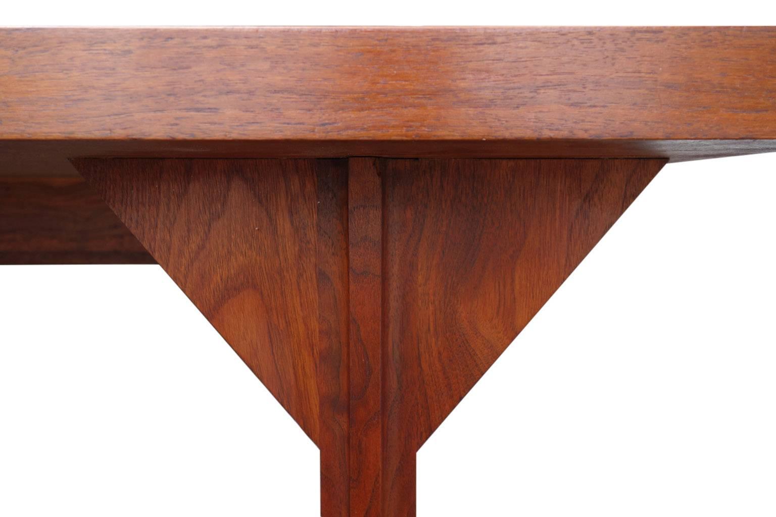 For your consideration in this georgous and amazingly crafted walnut desk by John Stuart featuring unique fluted legs with polished chrome pulls and feet. In wonderful original condition thats been well cared for and ready for use.