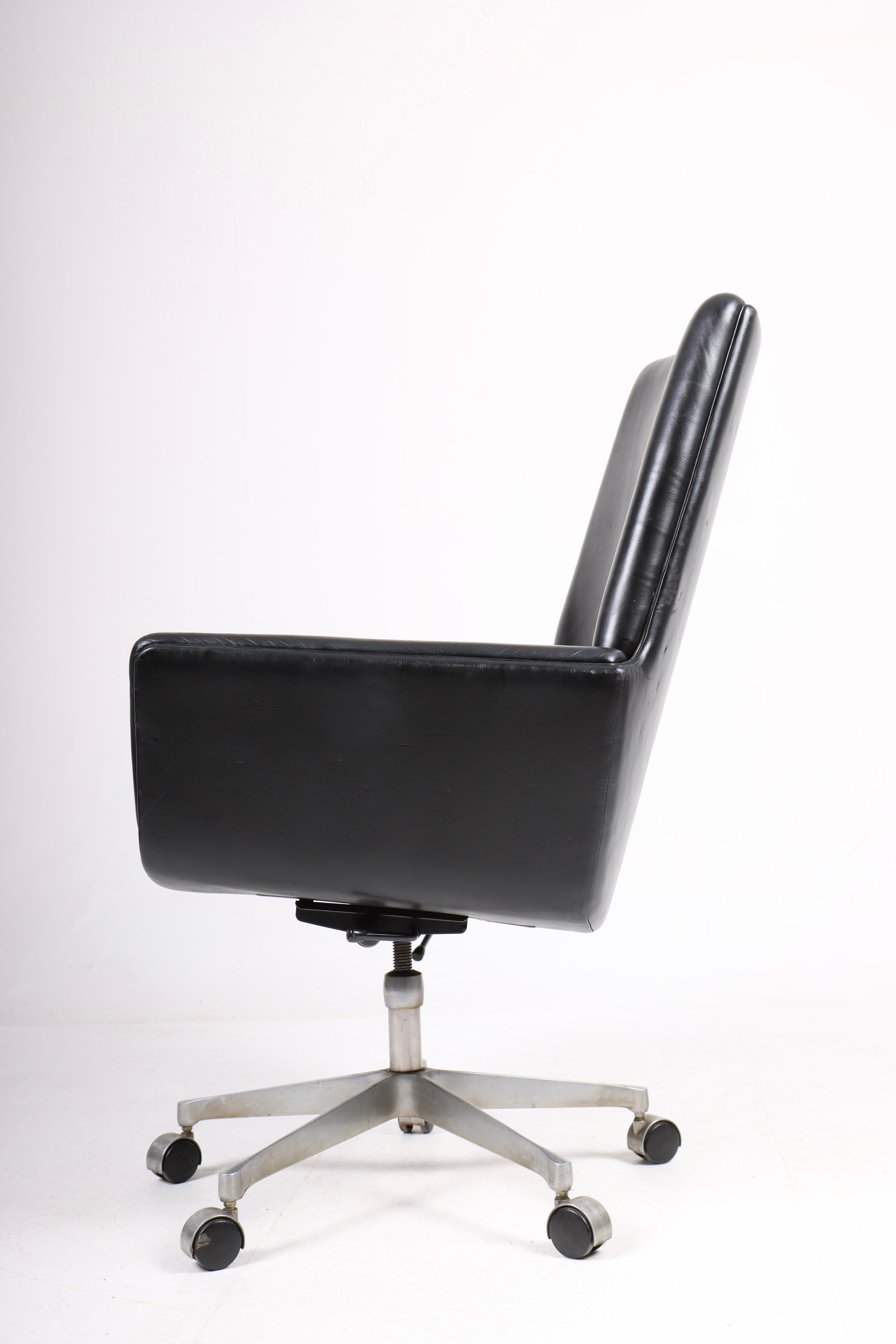 Danish Midcentury Desk Chair in Patinated Leather by Finn Juhl, 1960s