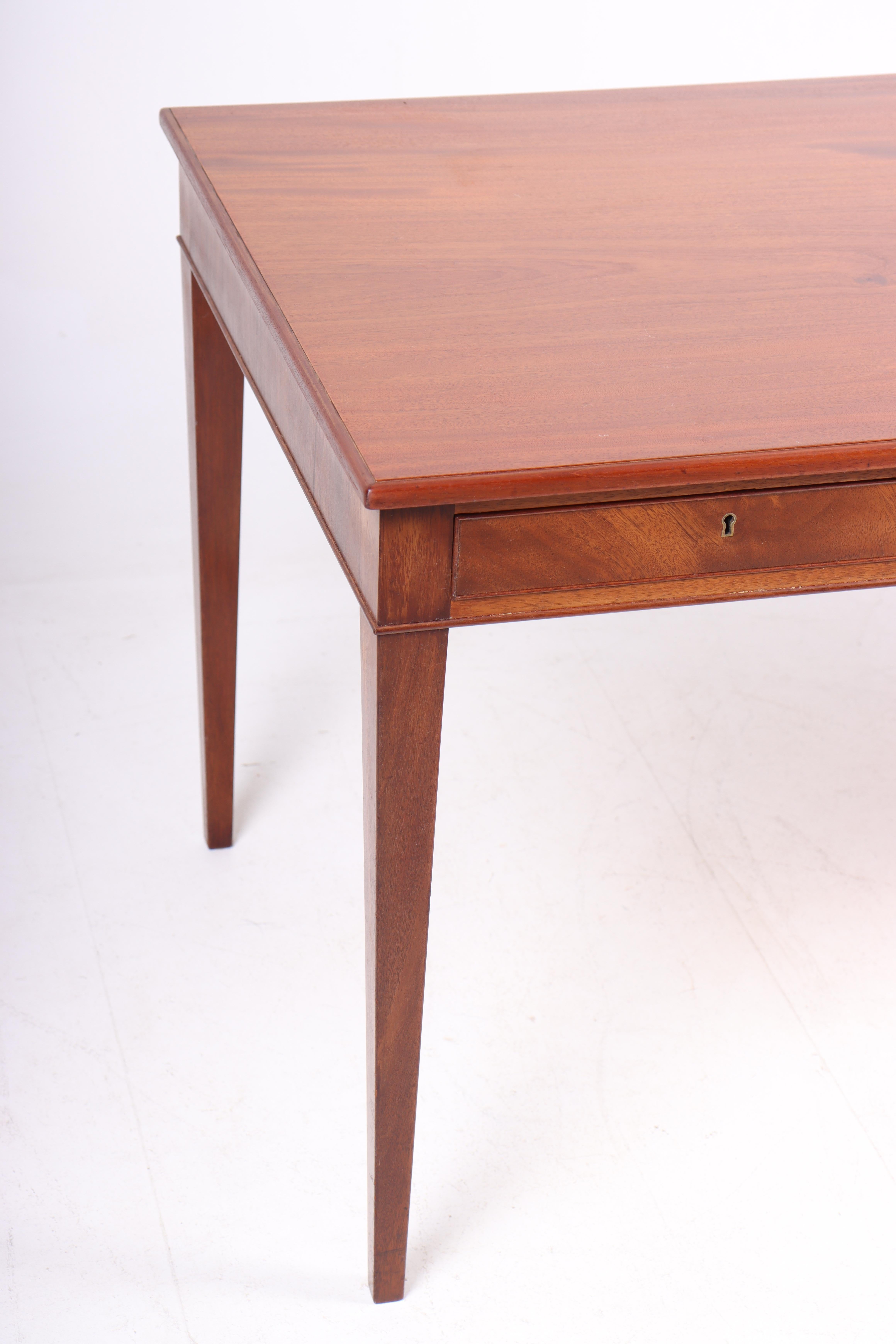 Scandinavian Modern Midcentury Desk in Mahogany Designed by Frits Heningsen, 1950s