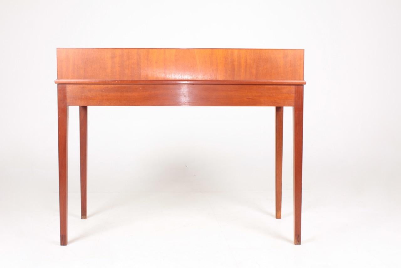 Midcentury Desk in Mahogany with Organizer Designed by Ole Wanscher, 1950s 4
