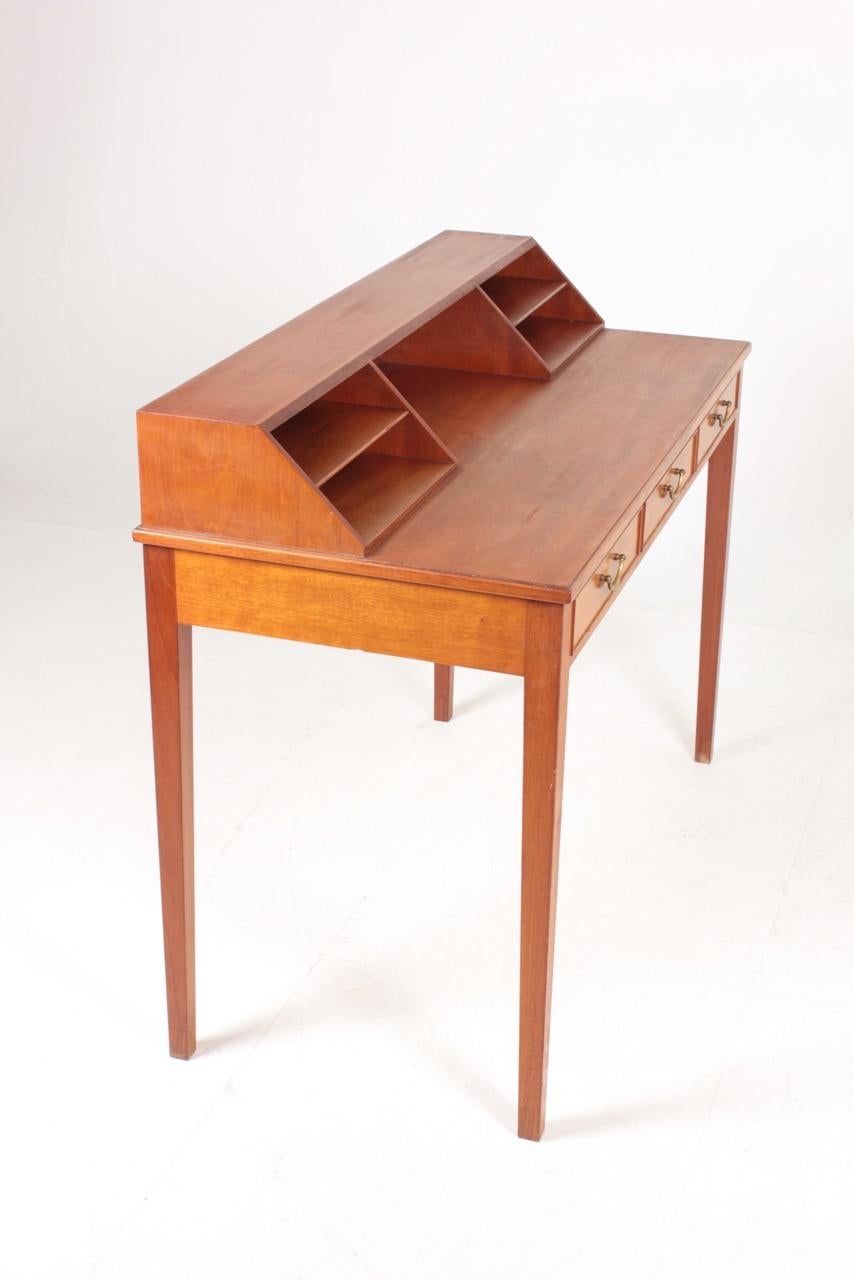 Midcentury Desk in Mahogany with Organizer Designed by Ole Wanscher, 1950s 2