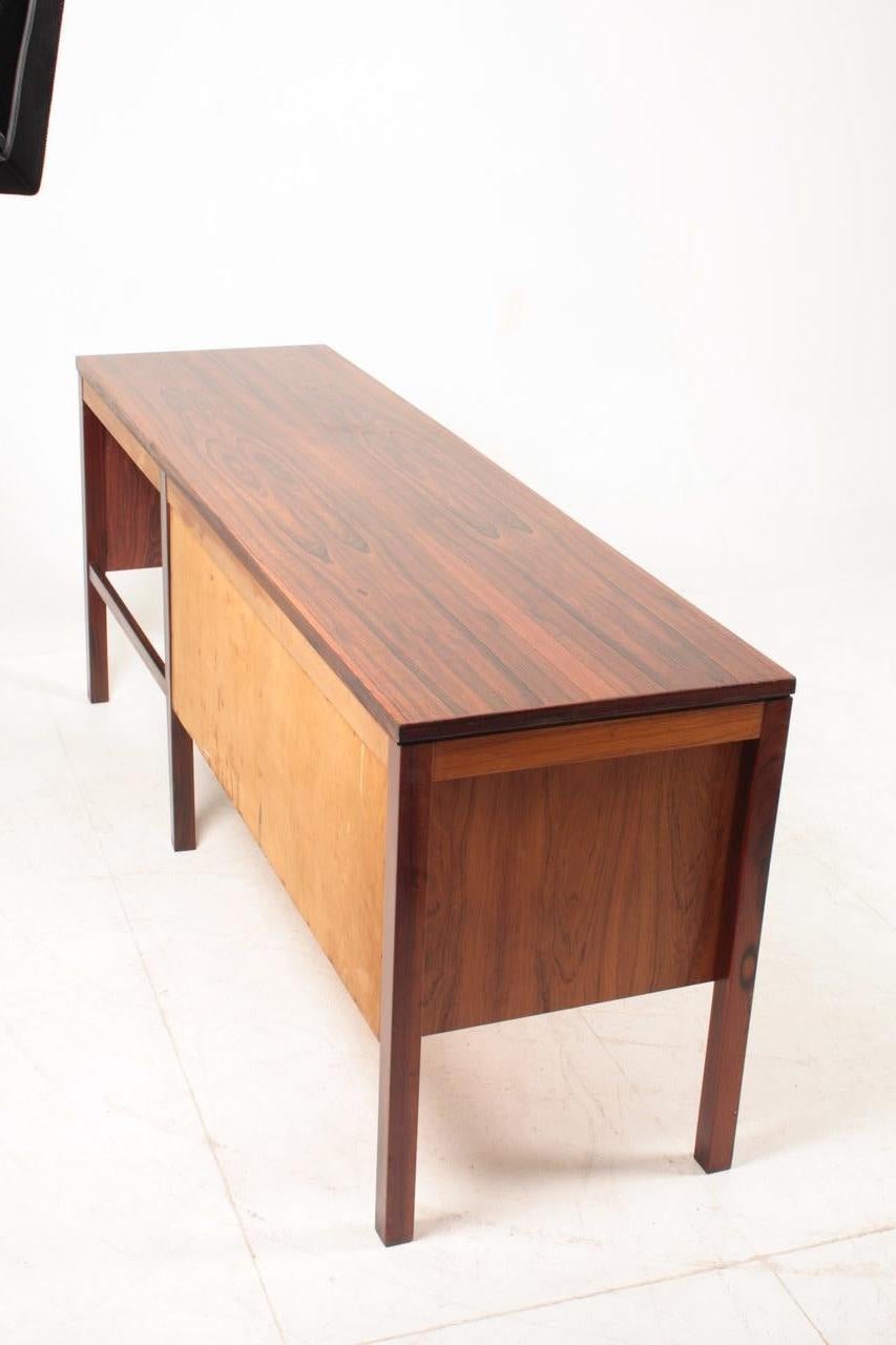 Midcentury Desk in Rosewood and Stool in Patinated Leather, Danish Modern, 1960s For Sale 1