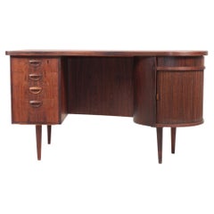 Bureau du milieu du siècle en bois de rose de Kai Kristiansen, fabriqué à Denmak, années 1950