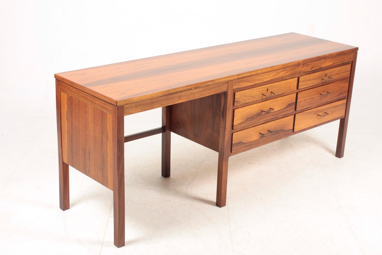 Scandinavian Modern Midcentury Desk in Rosewood, Danish Modern, 1960s For Sale