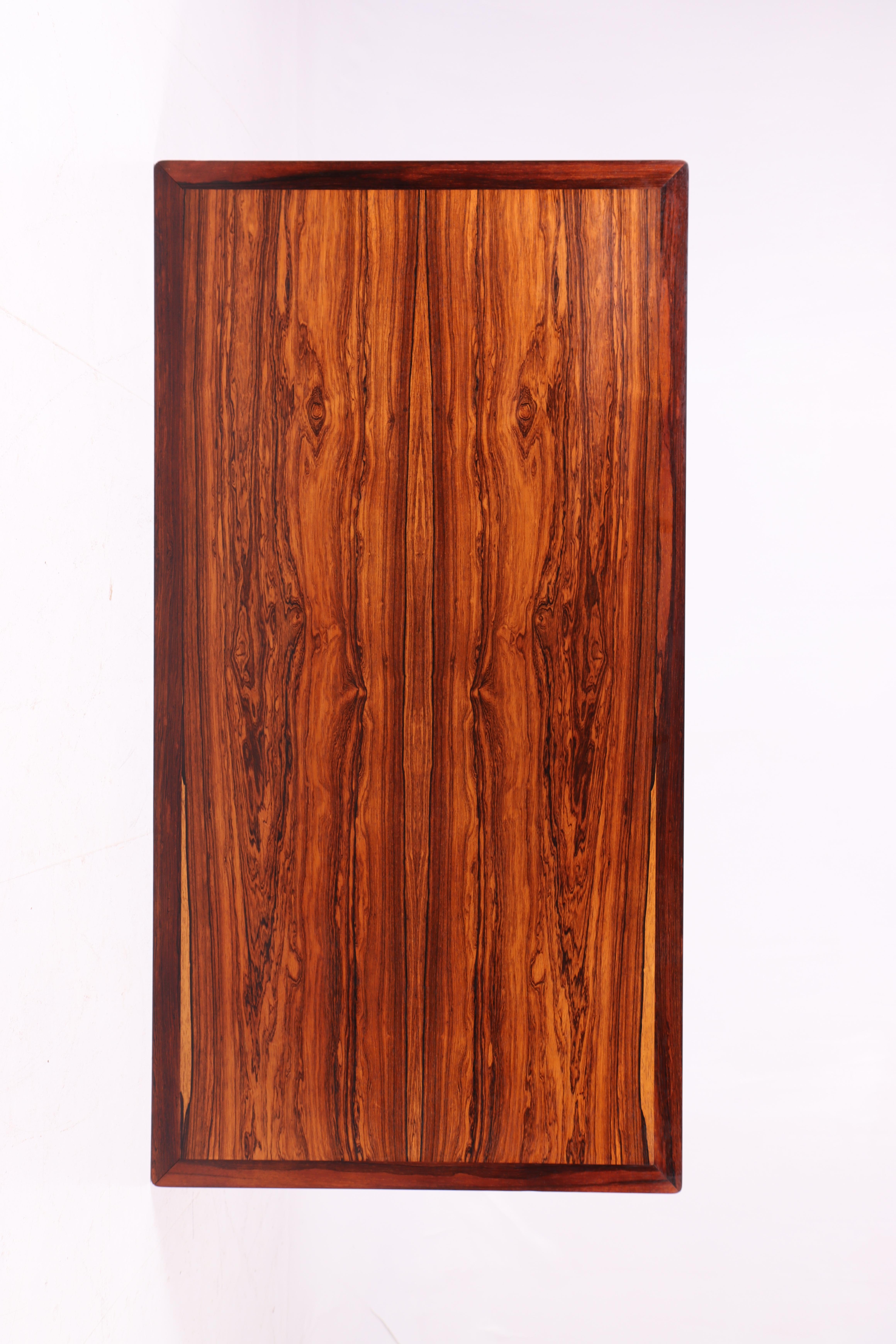 Scrivania del Medioevo in legno di palissandro, Made in Denmark anni '60 in vendita 4