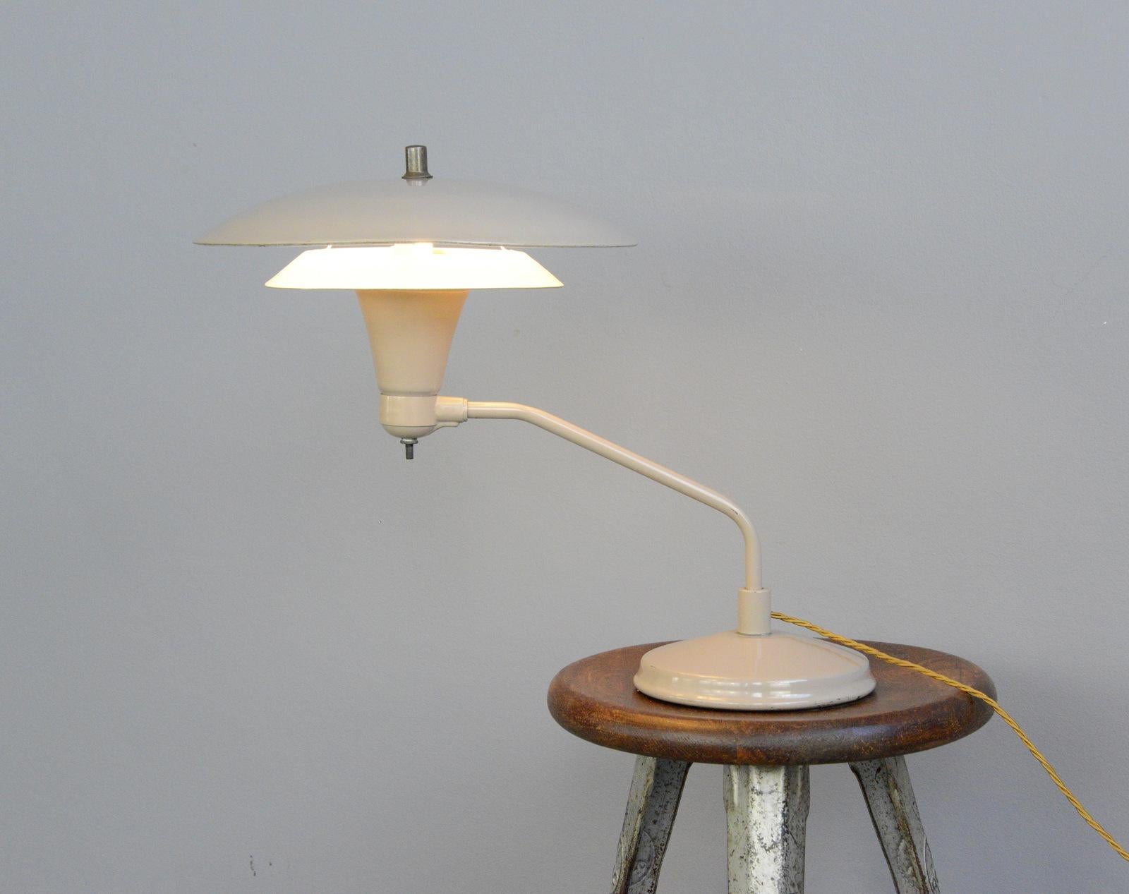 Mid-Century Modern Midcentury Desk Lamp by Art Speciality Chicago, circa 1950s
