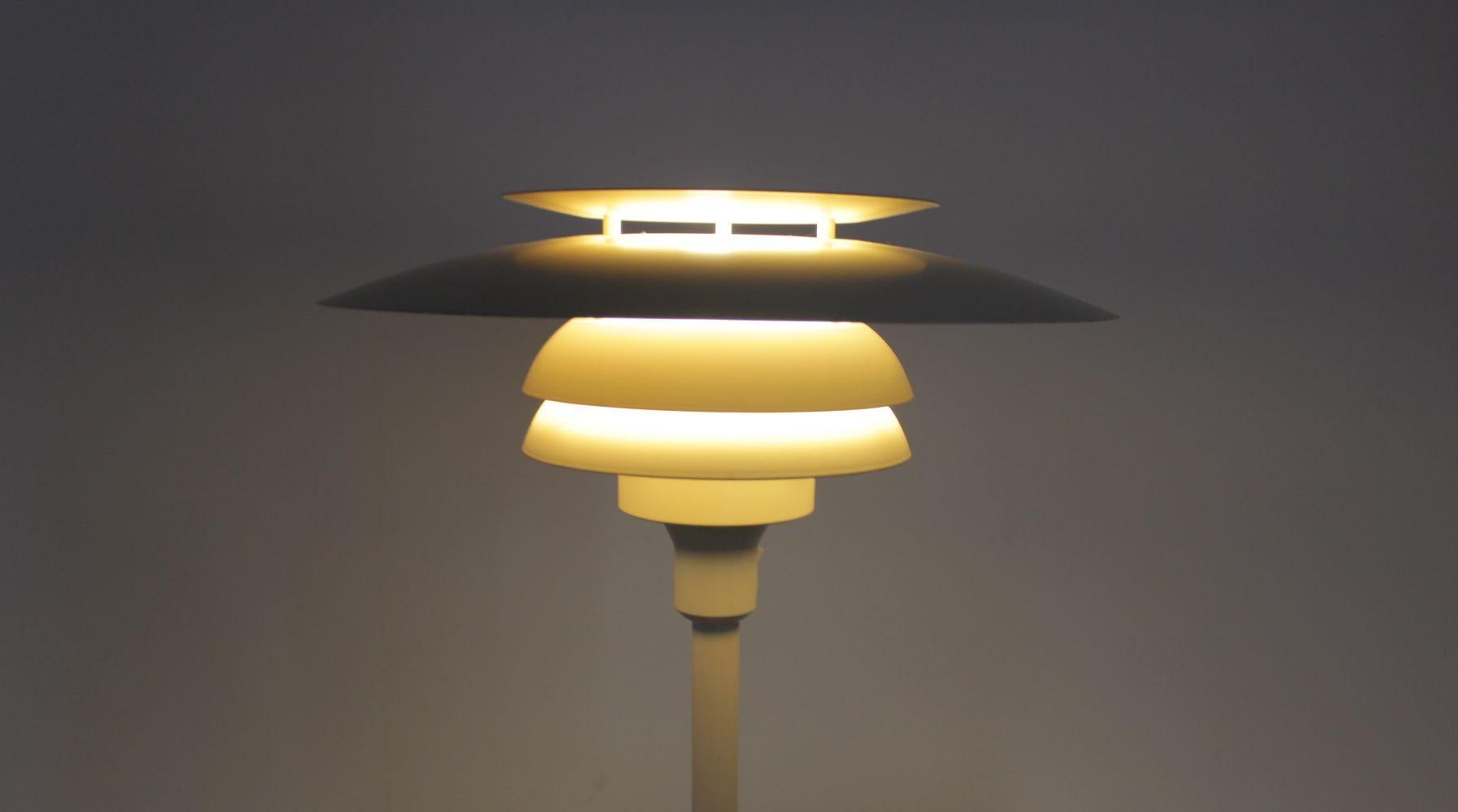 Midcentury Desk lamp by Simon Henningsen for Lyskjaer, Denmark, 1970s 1