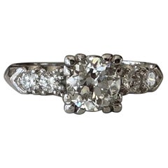 Bague de fiançailles en diamant et platine du milieu du siècle