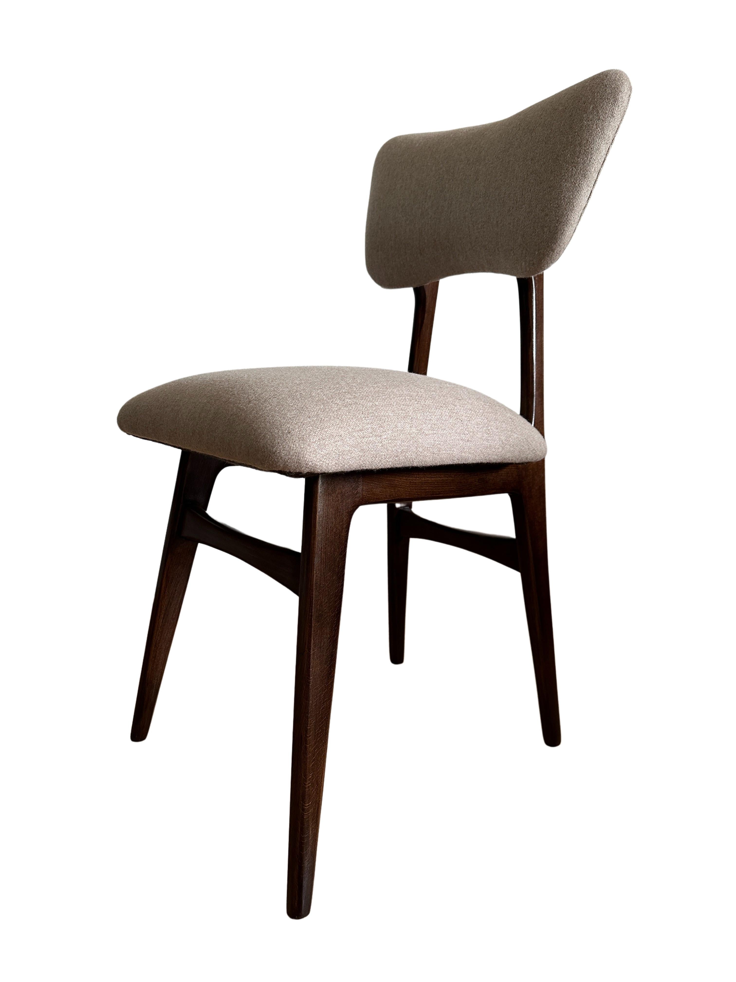 20th Century Midcentury Dining Chair in Beige Wool Upholstery, Poland, 1960s For Sale