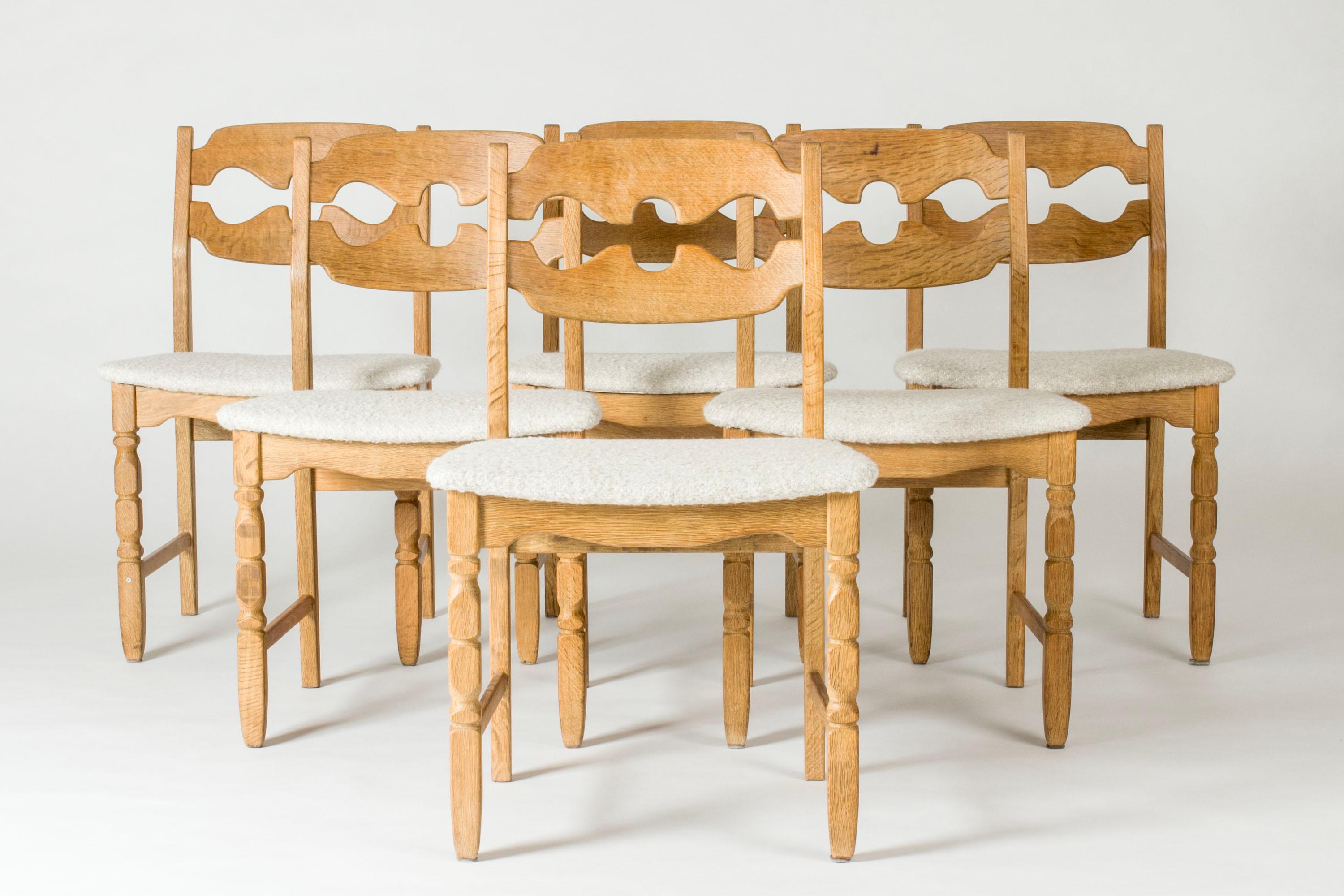 Scandinavian Modern Midcentury dining chairs by Henning Kjærnulf, Denmark, 1960s, set of six For Sale