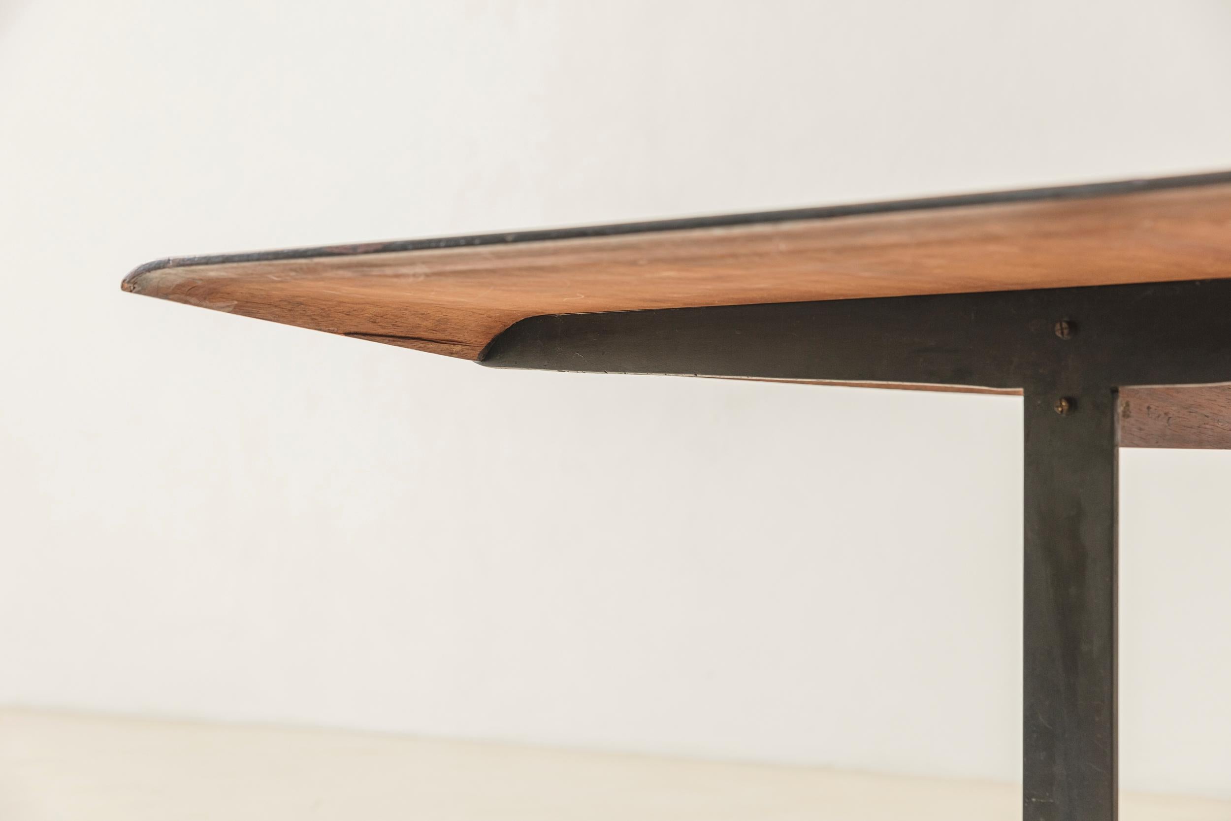 Table de salle à manger brésilienne 511 de Jorge Zalszupin, L'Atelier, 1959 en vente 3