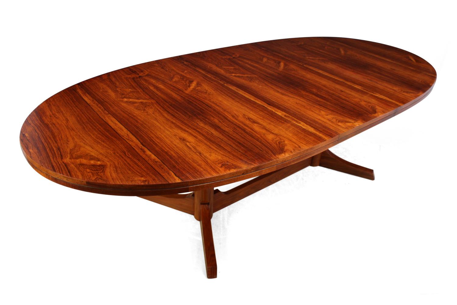 Midcentury Dining Table by Robert Heritage 3