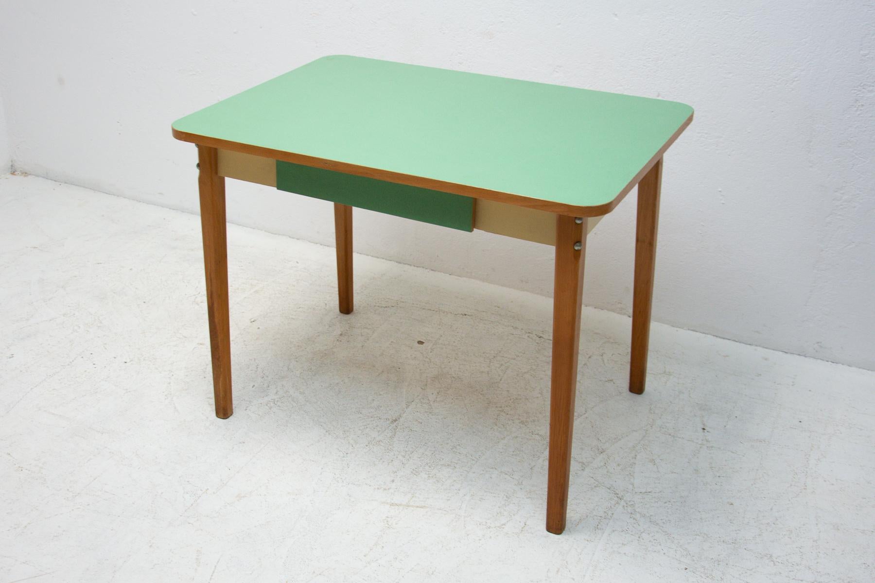 Midcentury Dining Table, Czechoslovakia, 1960´s In Good Condition In Prague 8, CZ