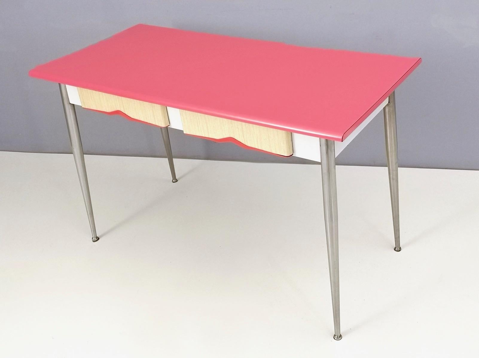 pink formica table