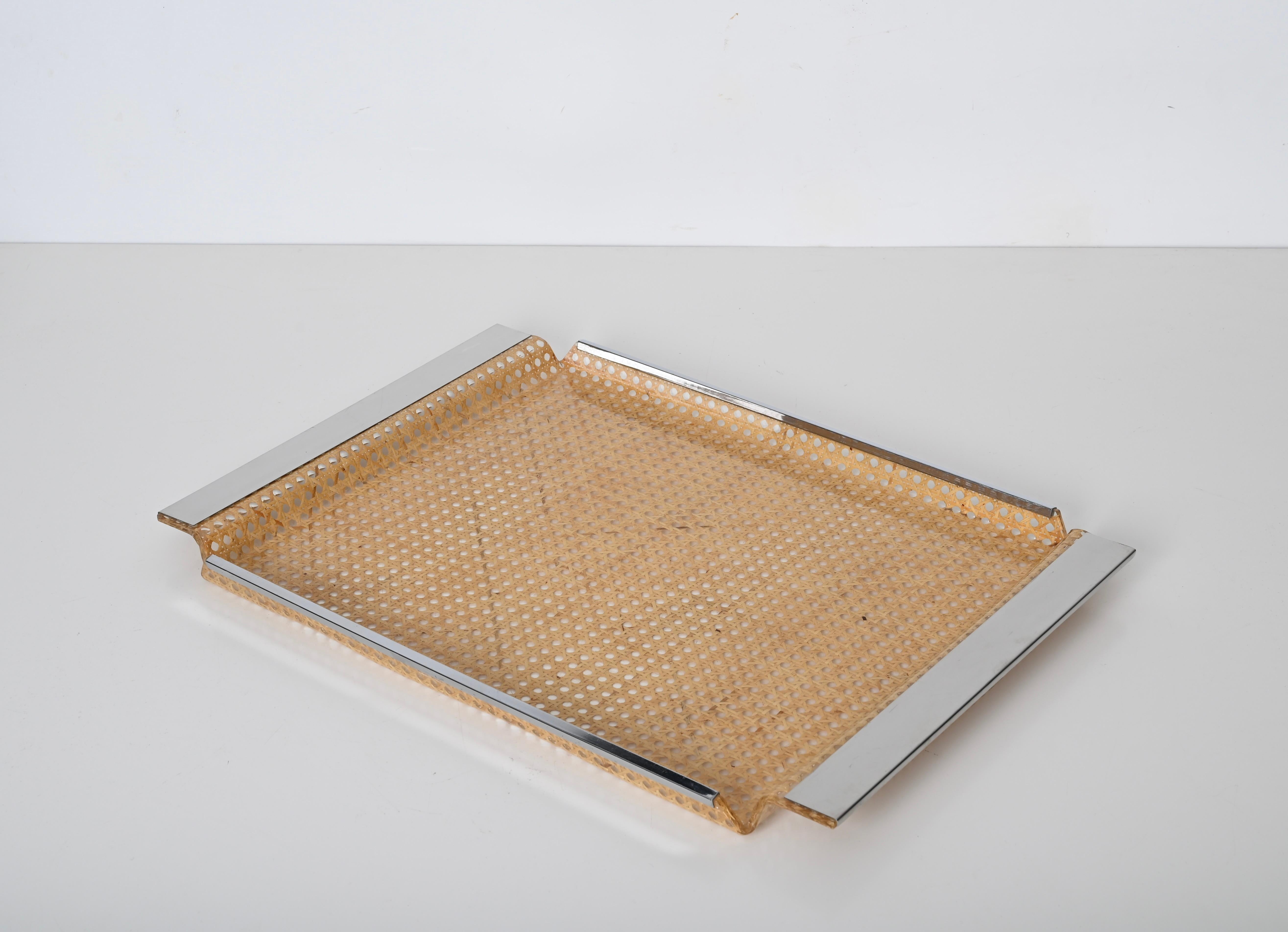 Midcentury Dior Style Lucite Chrome and Vienna Straw Serving Tray, France 1970s In Good Condition For Sale In Roma, IT