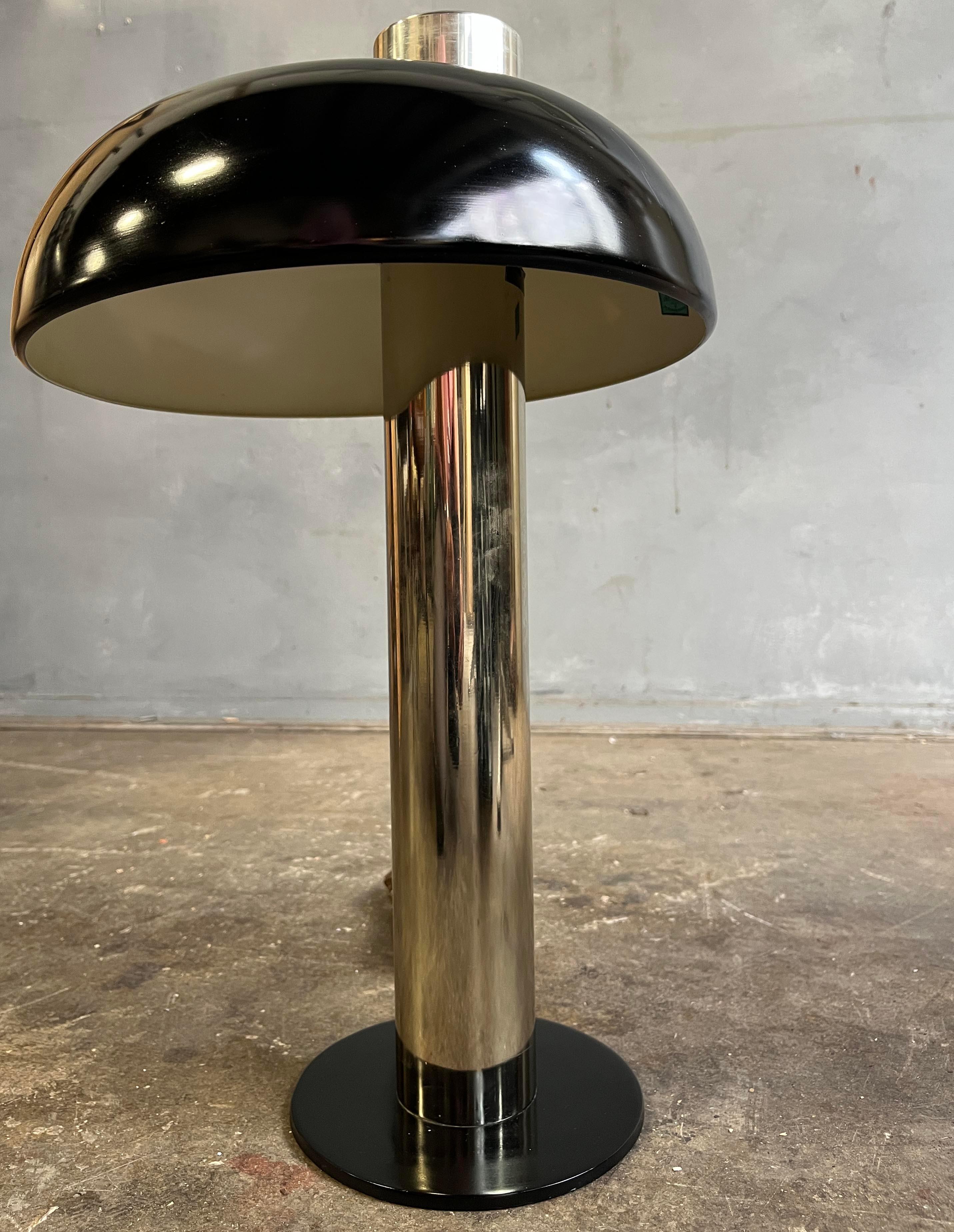 Midcentury Dome Desk Lamp by Laurel For Sale 7