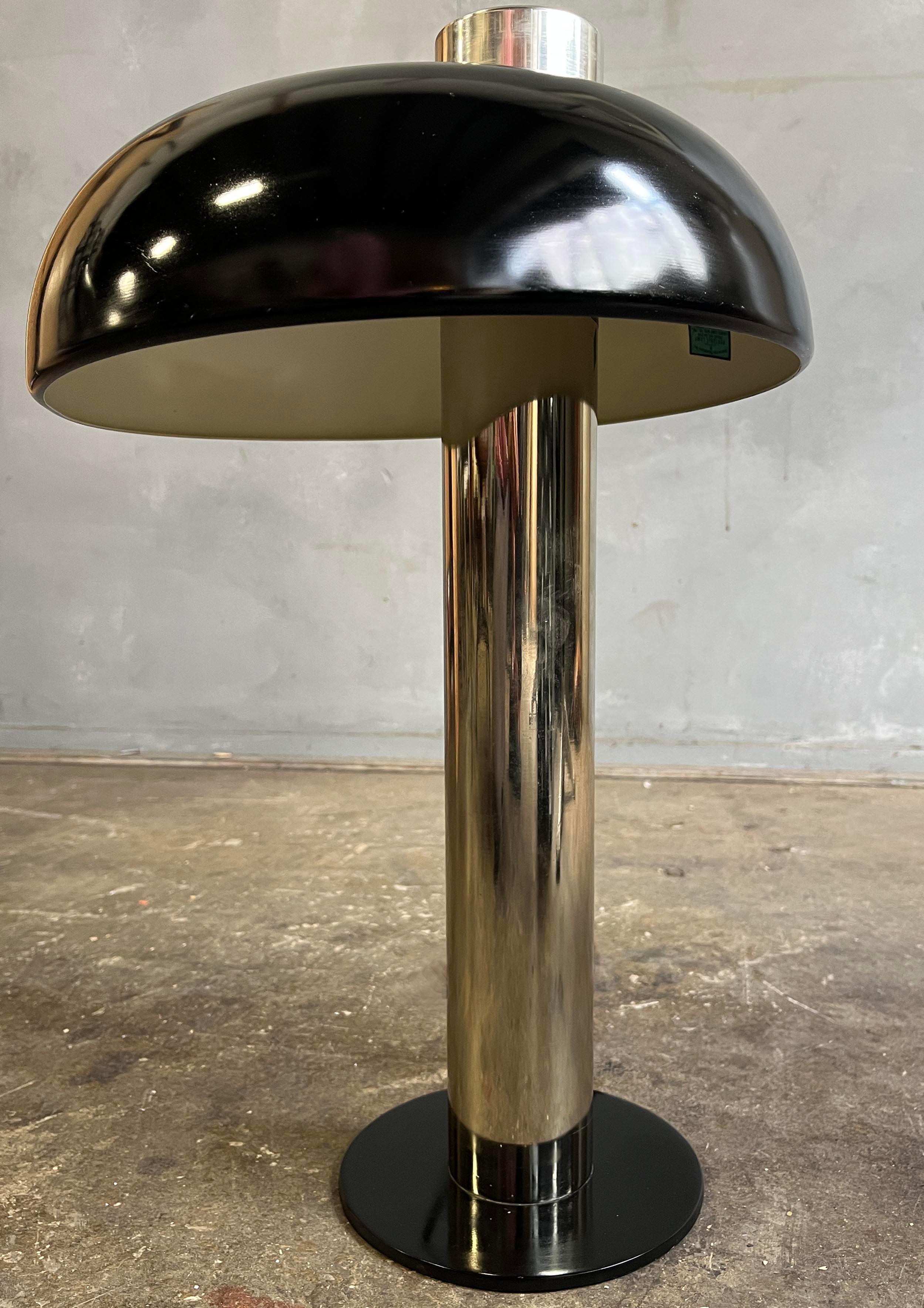 Lampe de bureau à dôme du milieu du siècle par Laurel en vente 1