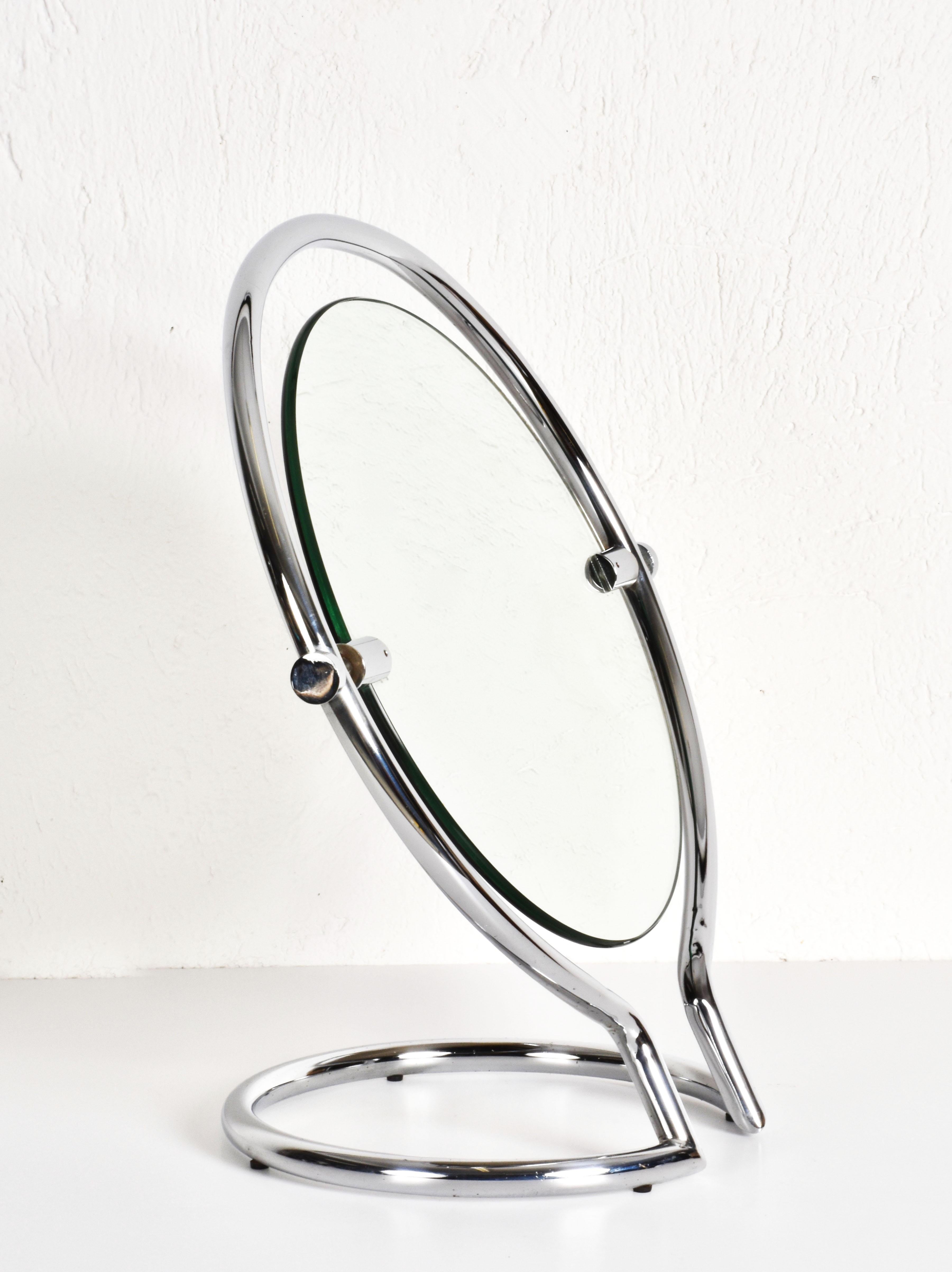 Midcentury Double Sided Italian Round Chromed Steel Dressing Mirror, 1970s For Sale 5