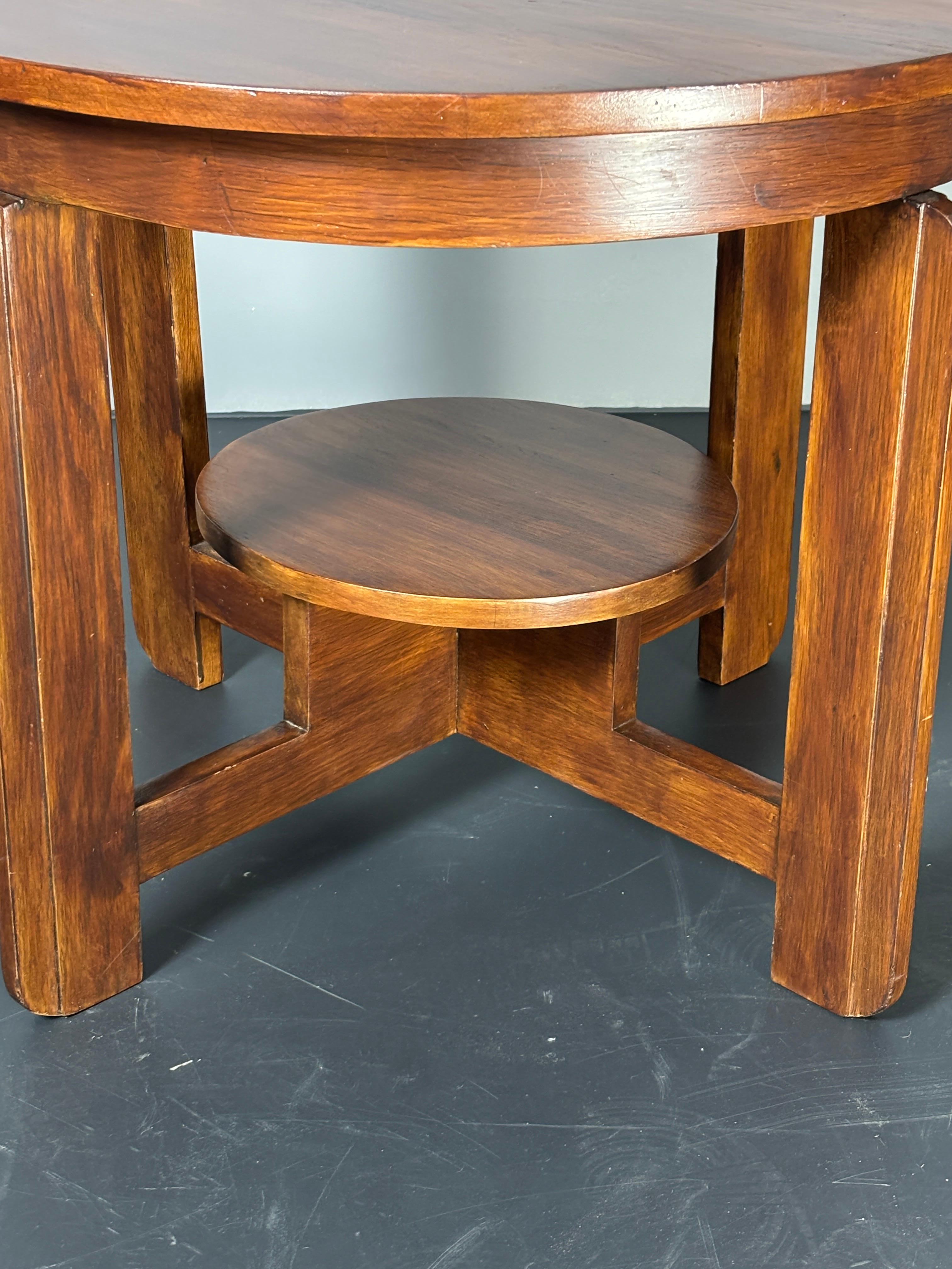 Acajou Table d'appoint ou table basse en acajou Art déco hollandais du milieu du siècle, vers 1940 - 1950 en vente