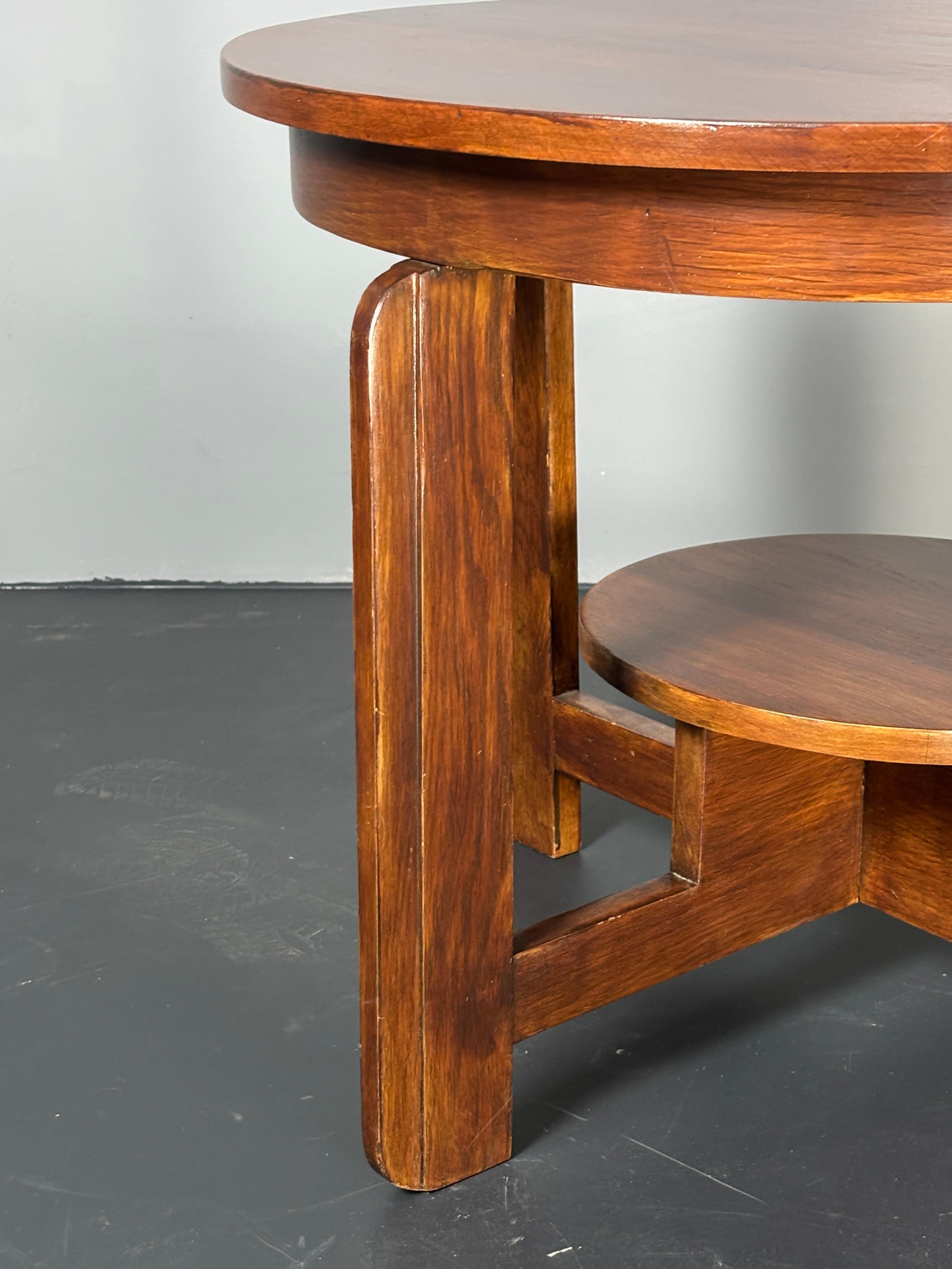 Table d'appoint ou table basse en acajou Art déco hollandais du milieu du siècle, vers 1940 - 1950 en vente 2