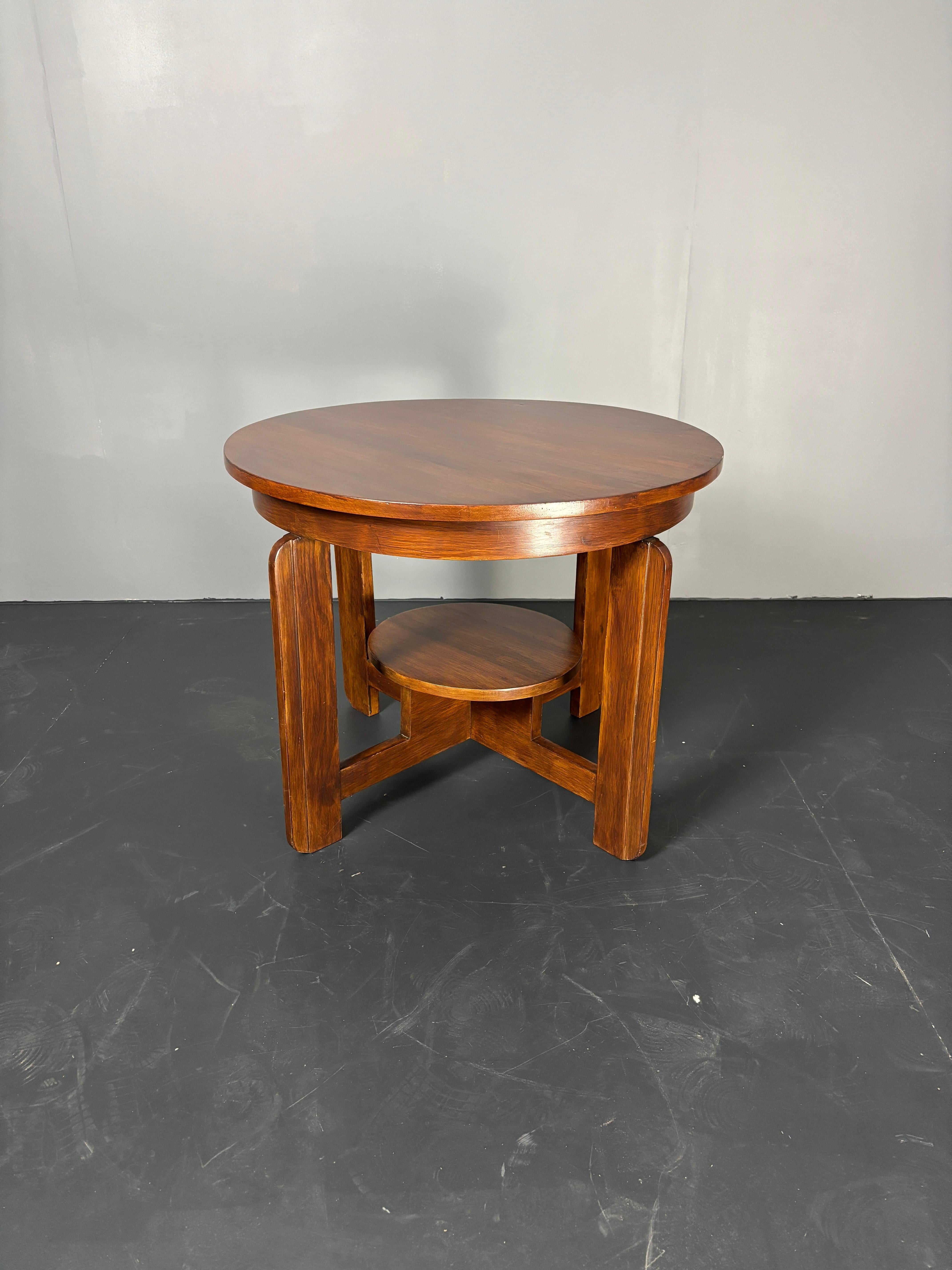 Table d'appoint ou table basse en acajou Art déco hollandais du milieu du siècle, vers 1940 - 1950 en vente 3
