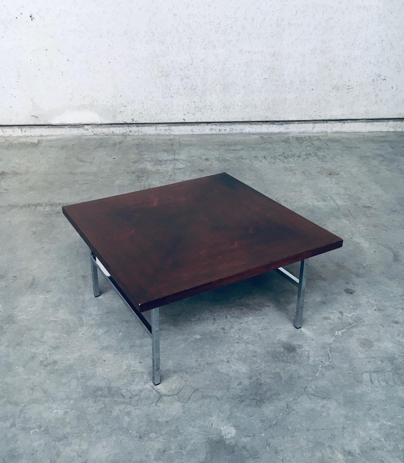 Midcentury Dutch Design Coffee Table, Netherlands 1960's In Good Condition For Sale In Oud-Turnhout, VAN