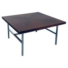 Mesa de centro de diseño holandés de mediados de siglo, Países Bajos Años 60