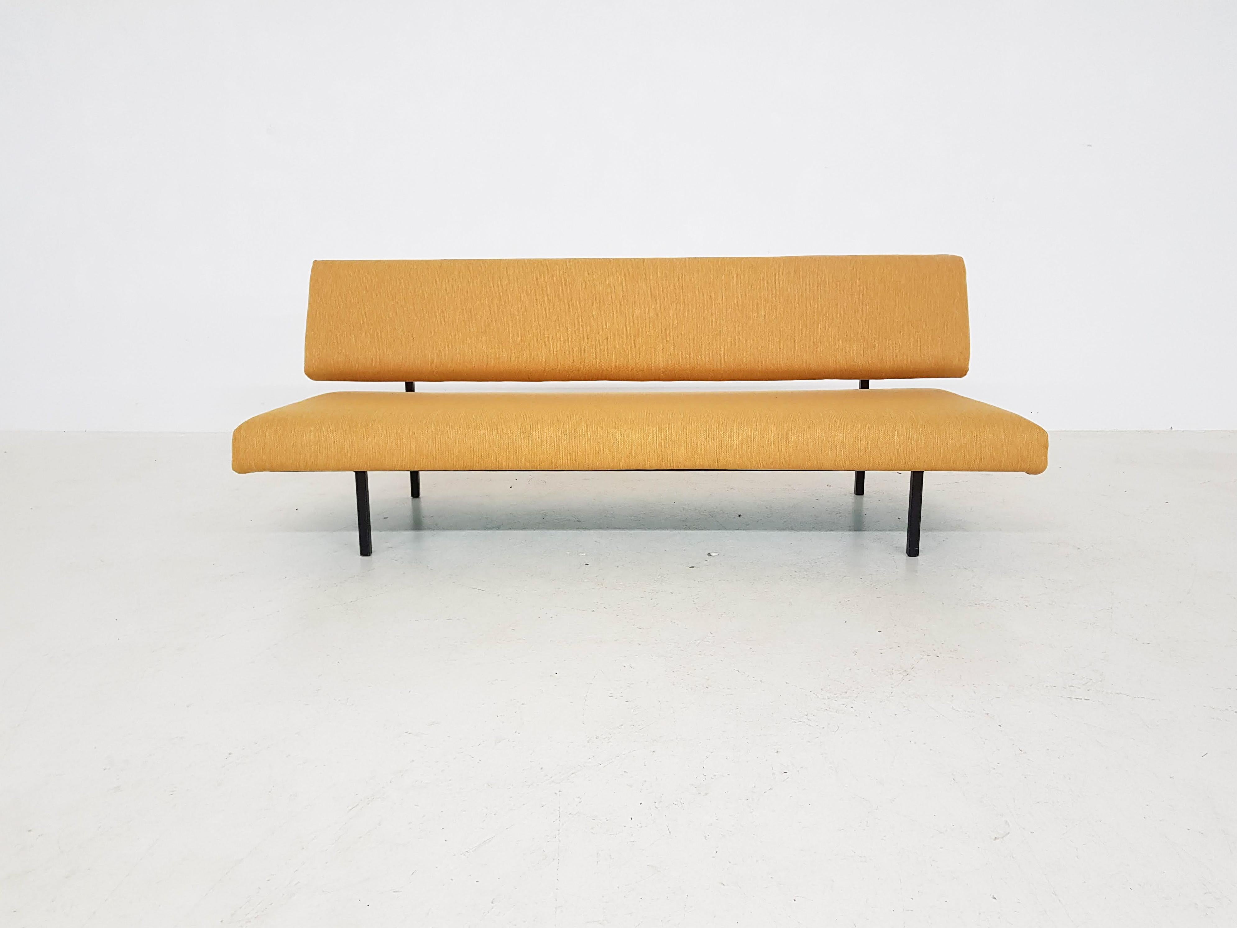 Midcentury Dutch Design Sofa oder Schlafsofa im Stil von Parry und De Vries 1960s (Moderne der Mitte des Jahrhunderts)