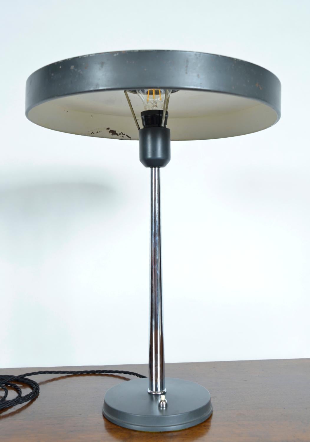 Lámpara de sobremesa Philips Timor 69 Gris de mediados de siglo de Louis Kalff 1960 OVNI en Bueno estado para la venta en Sherborne, Dorset