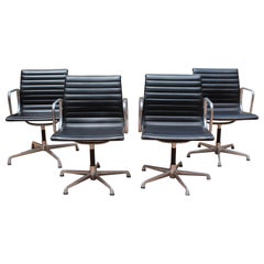 Midcentury Eames Aluminium Group Management Chairs for Herman Miller
