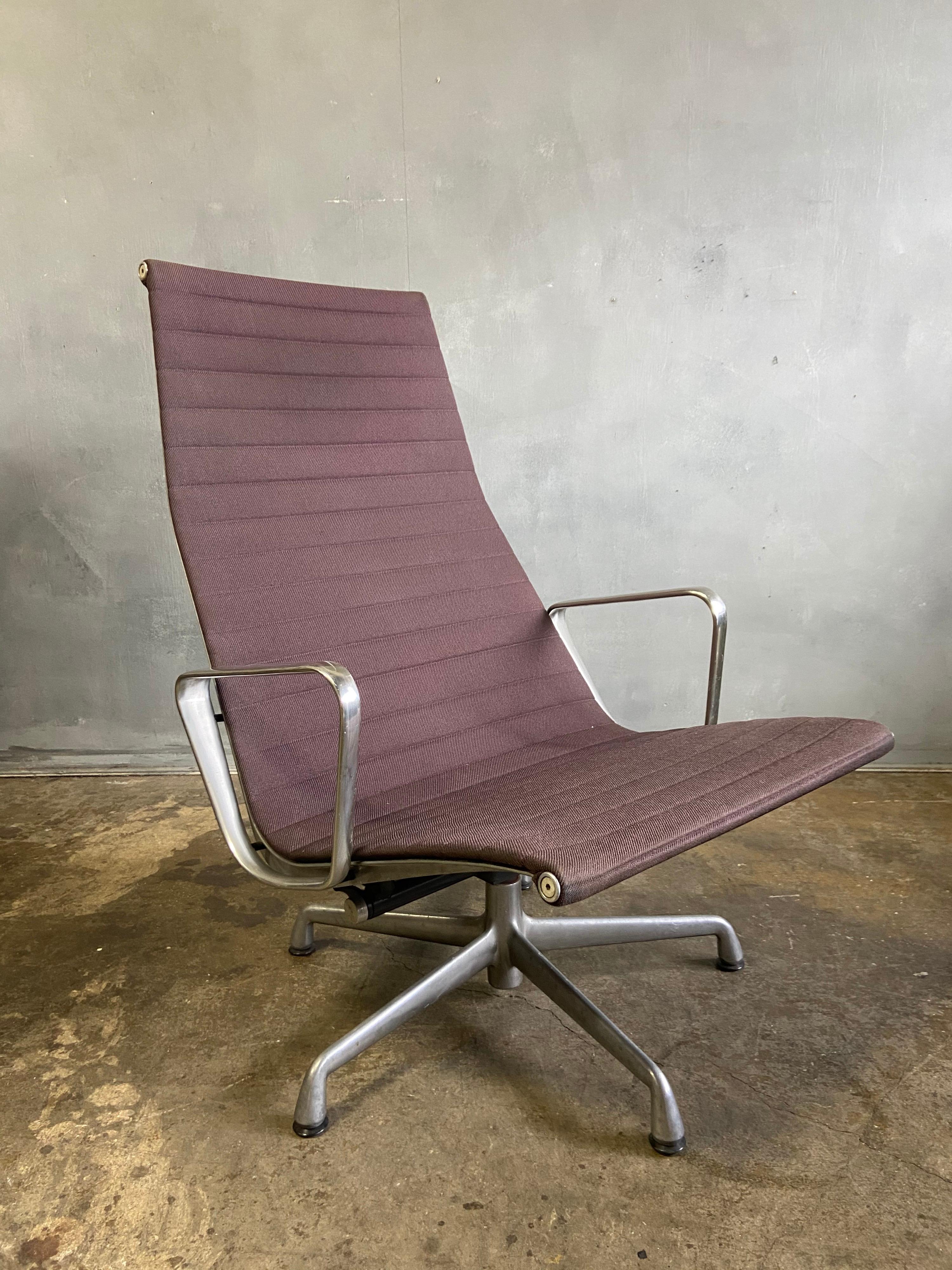 Mid-Century Modern Midcentury Eames Aluminum Group Lounge Chair