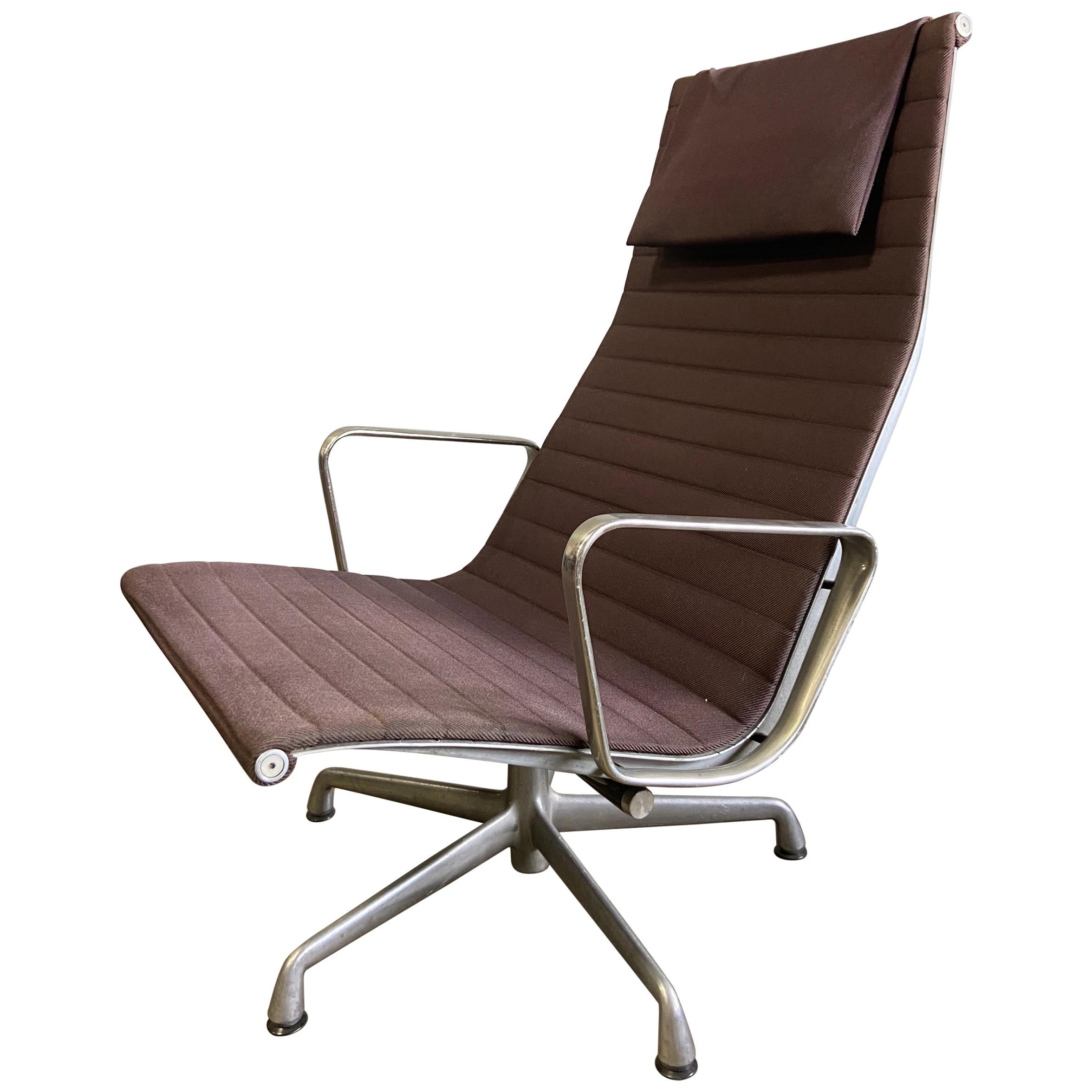 Midcentury Eames Aluminum Group Lounge Chair