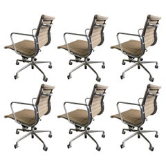 Chaises de gestion de groupe en aluminium Eames du milieu du siècle dernier pour Herman Miller