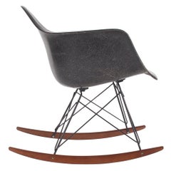 Midcentury Eames for Herman Miller Fiberglass Rocking Lounge Chair in Black