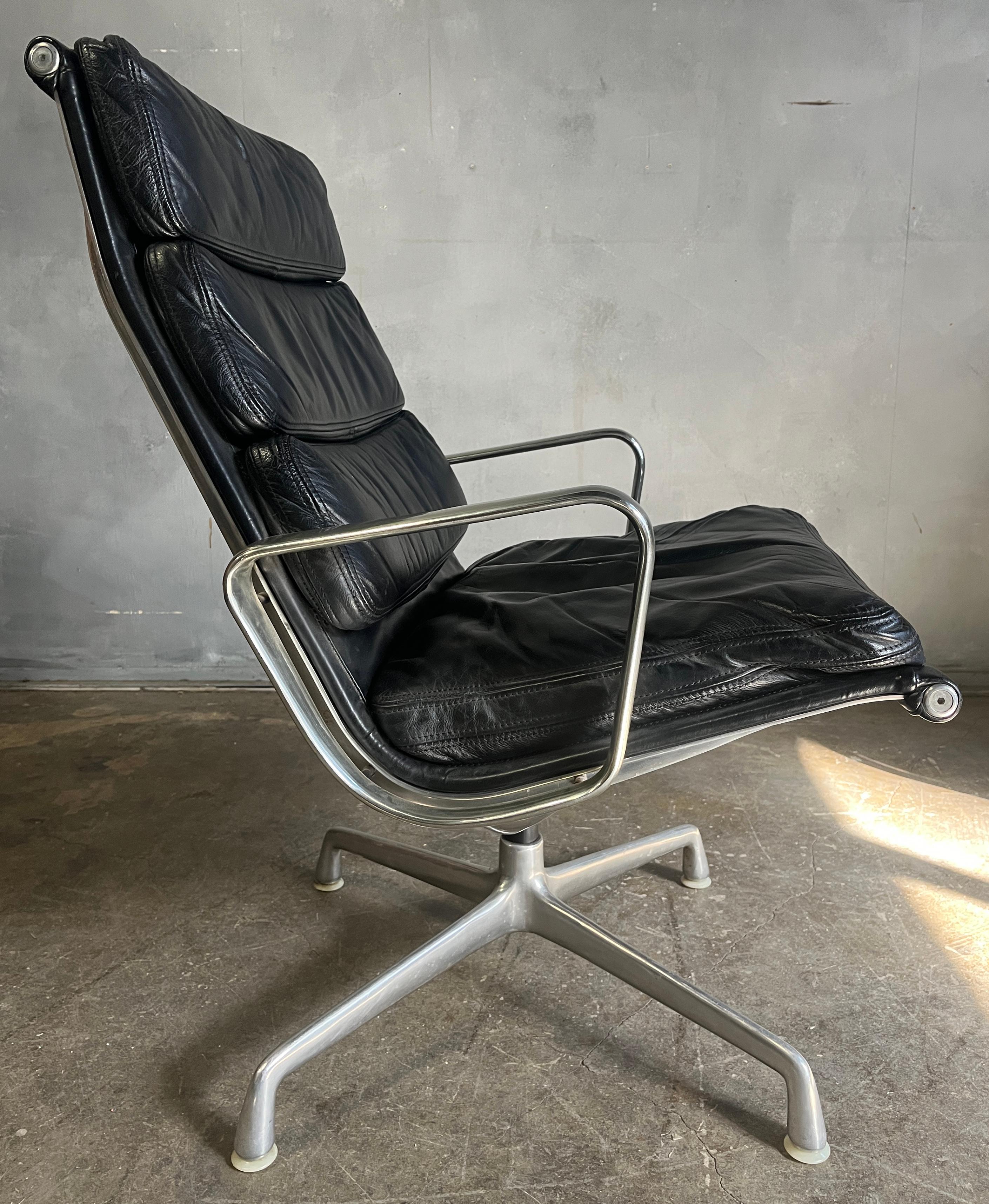 20th Century Midcentury Eames for Herman Miller Soft Pad Lounge Chair