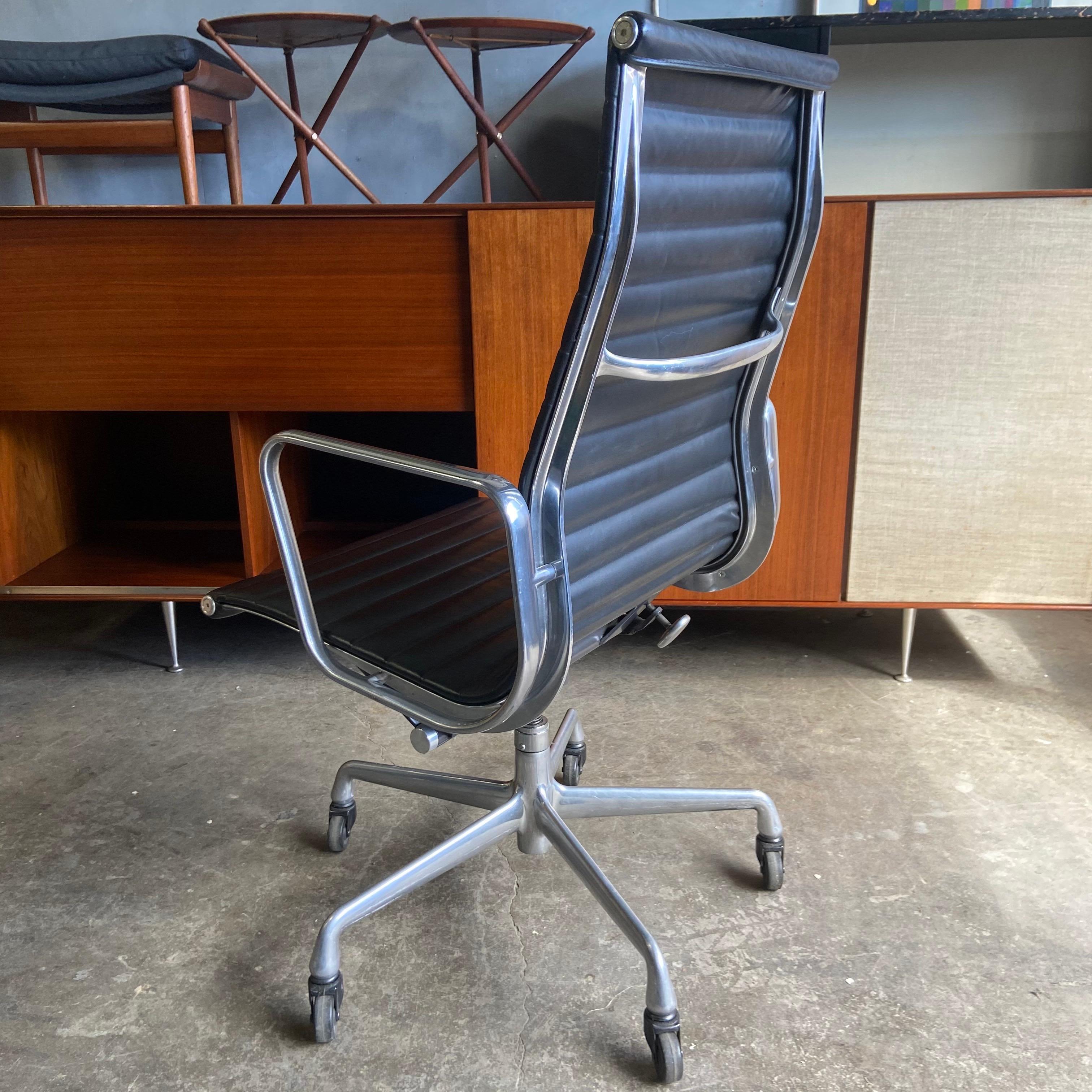 20th Century Midcentury Eames for Herman Miller Mid-Century High Back Aluminum Group Chairs