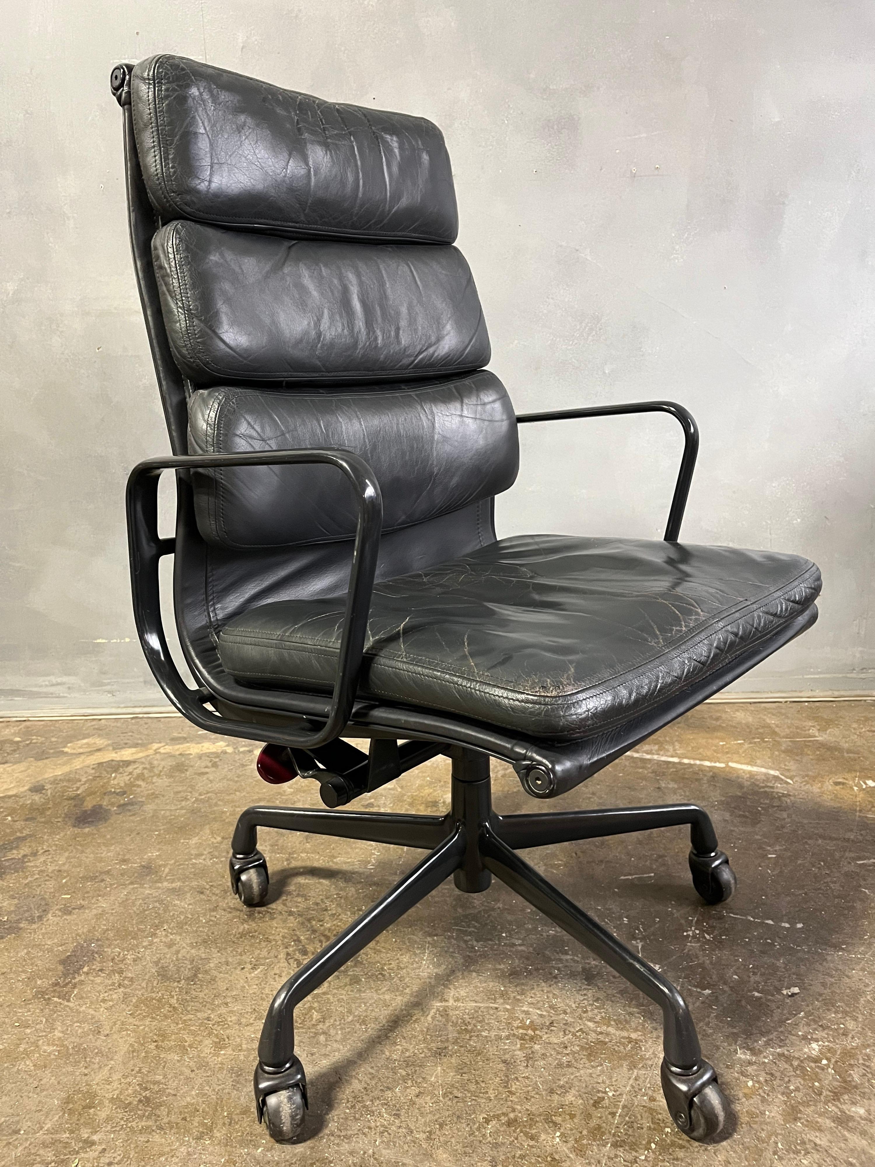 Aluminum Mid-Century Eames High Back Soft Pad Chair for Herman Miller