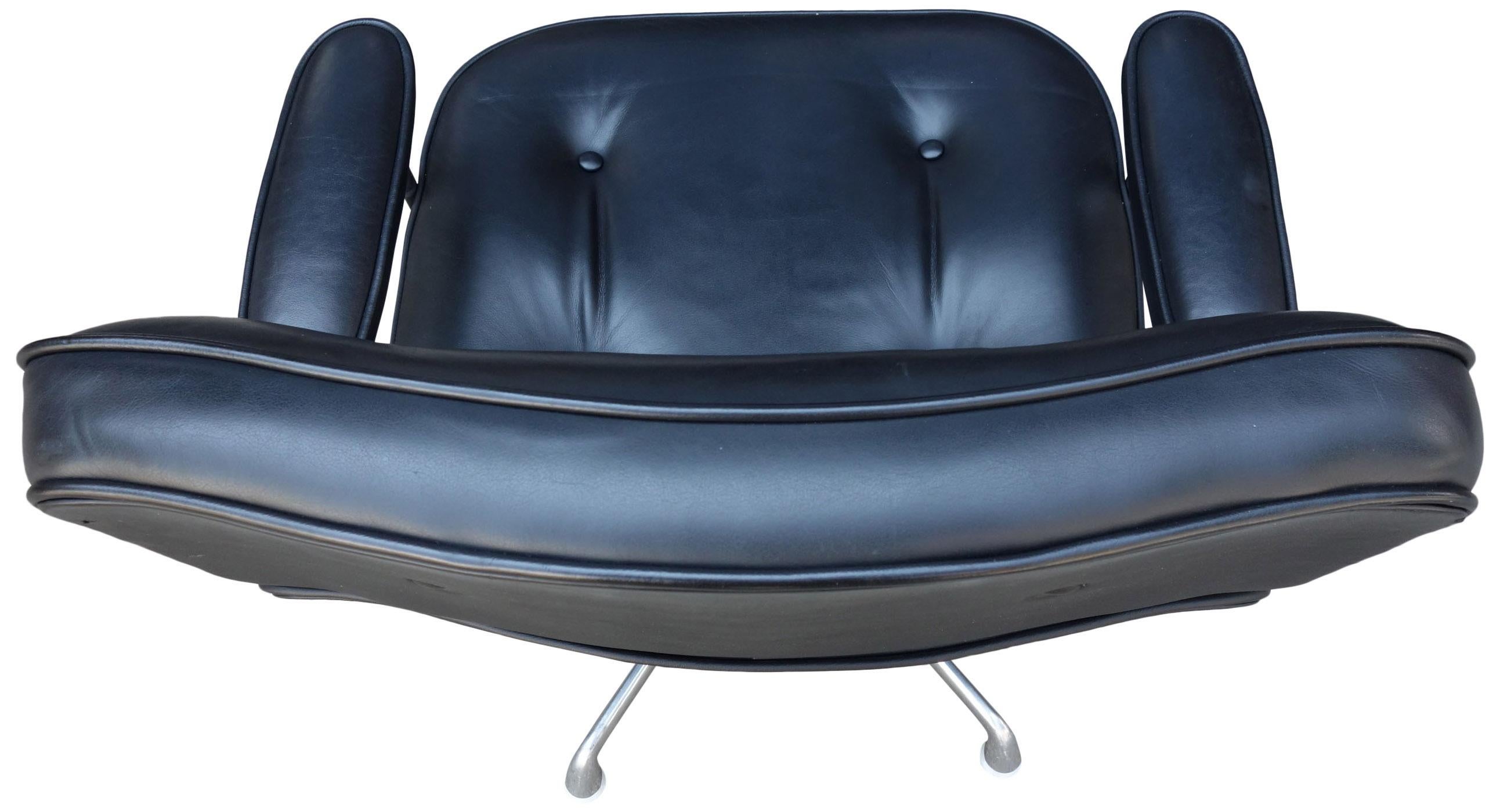 Aluminum Midcentury Eames Lounge Chair for Herman Miller Time-Life