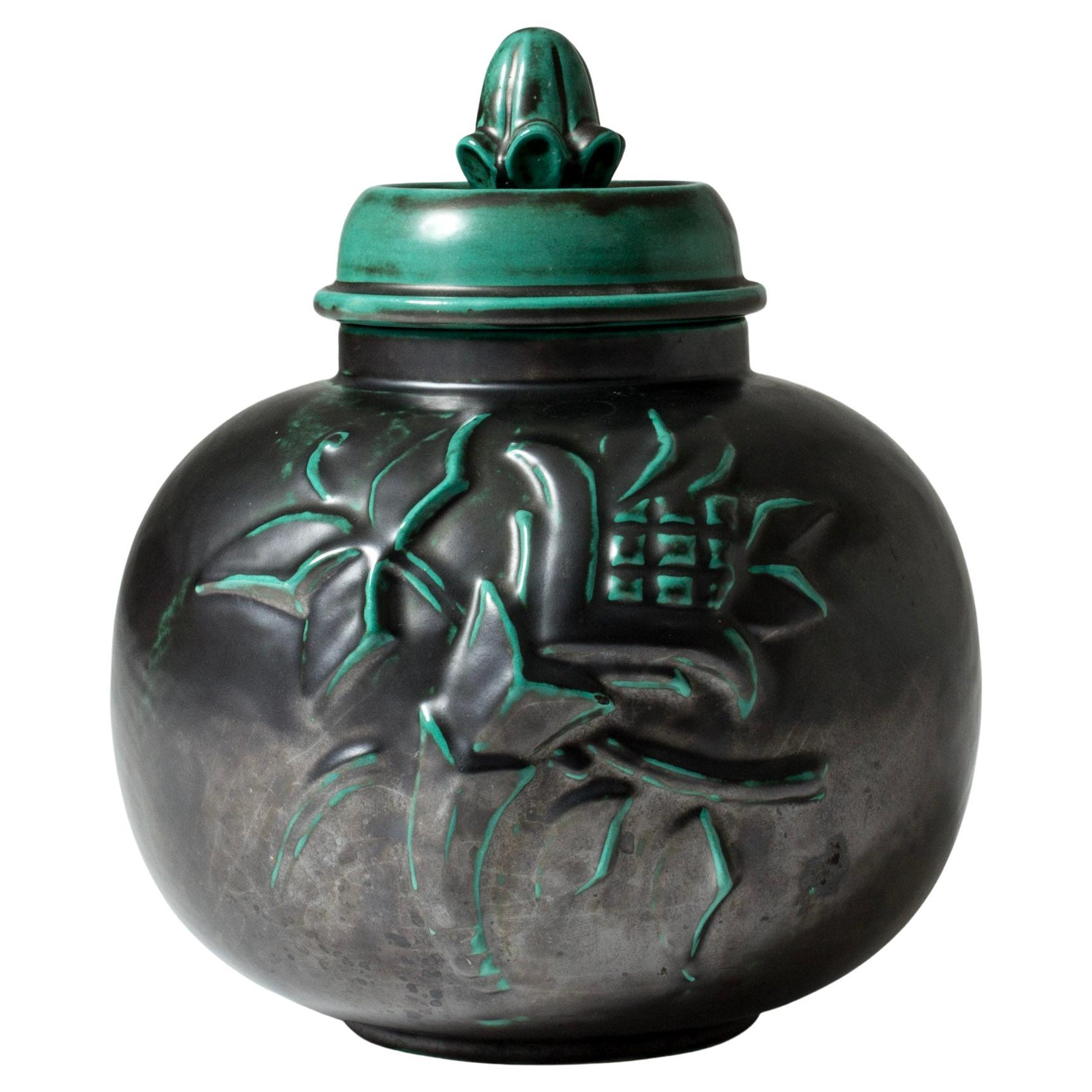 Midcentury Earthenware jar by Anna-Lisa Thomson for Upsala-Ekeby, Sweden, 1940s For Sale