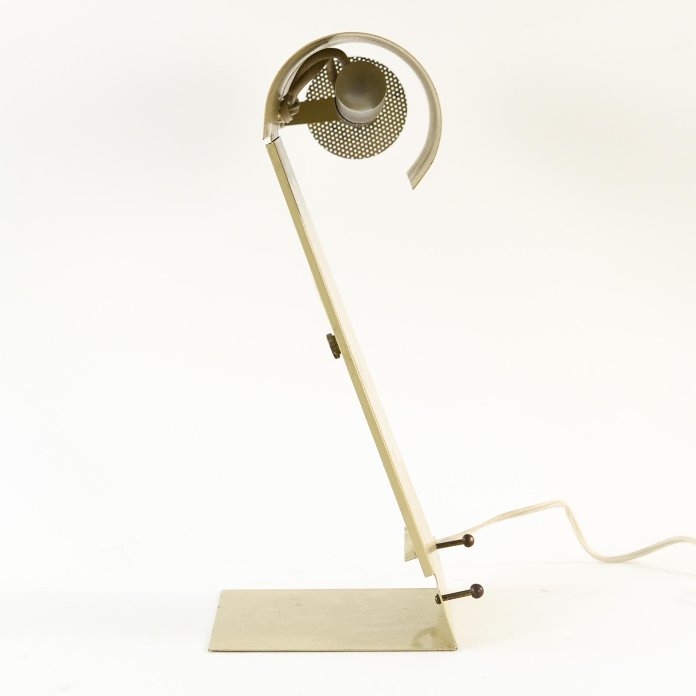 Midcentury Easel Lamp 1