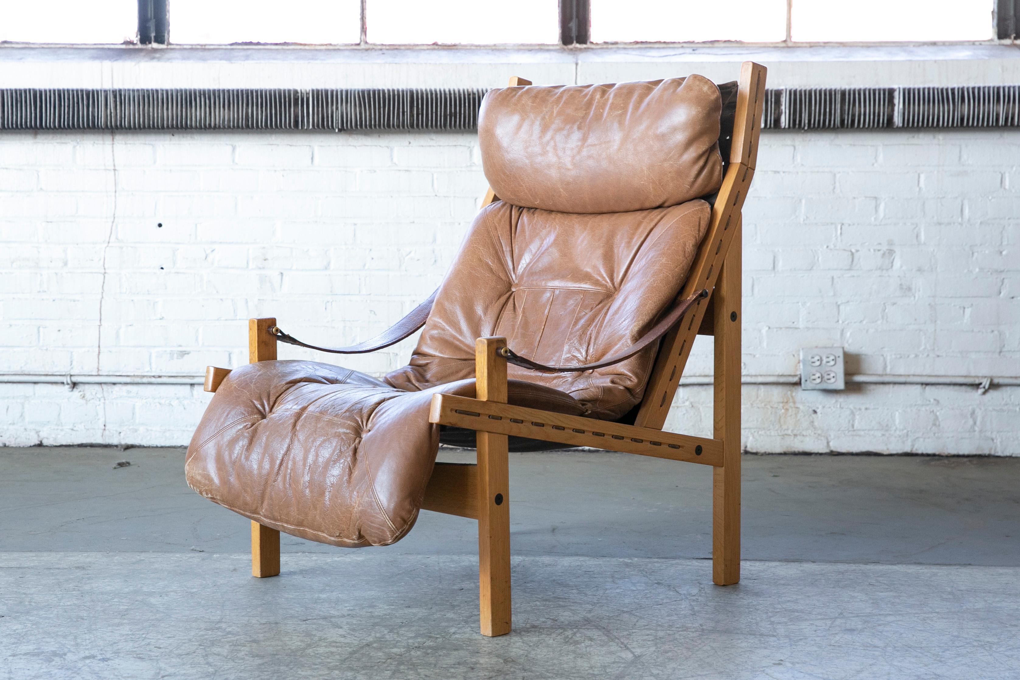 Classic safari style high back easy chair model 