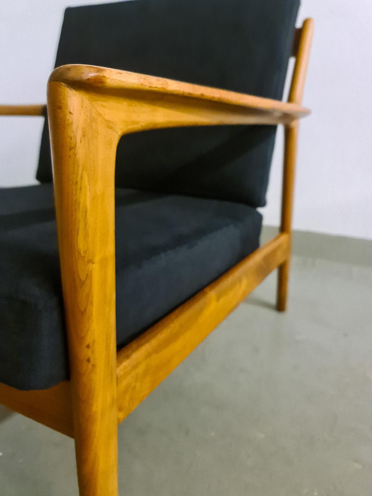 Mid-Century Easy Chair Nussbaum „USA 75“ Folke Ohlsson, DUX, Schweden (Textil) im Angebot