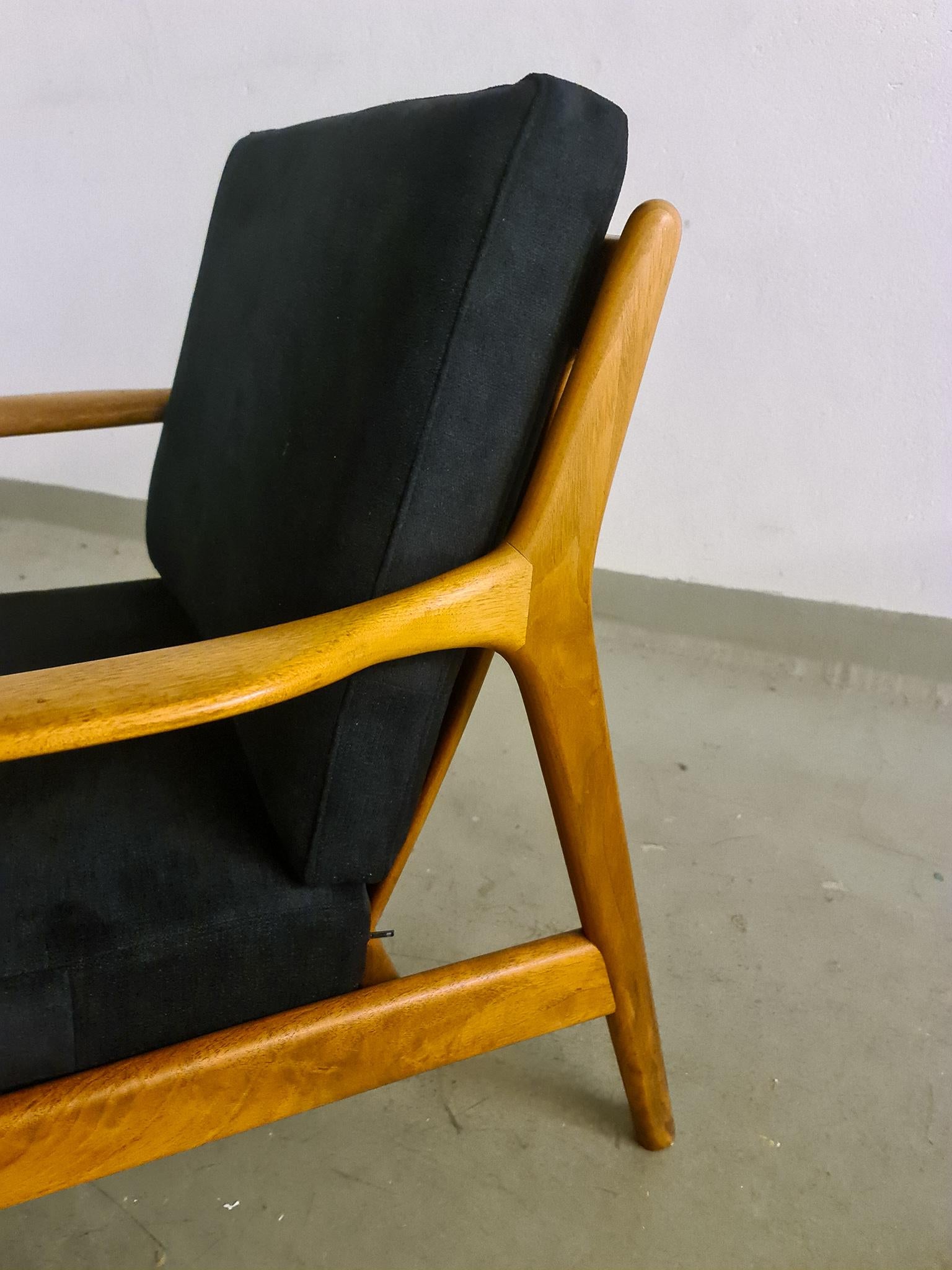 Textile Midcentury Easy Chair Walnut 