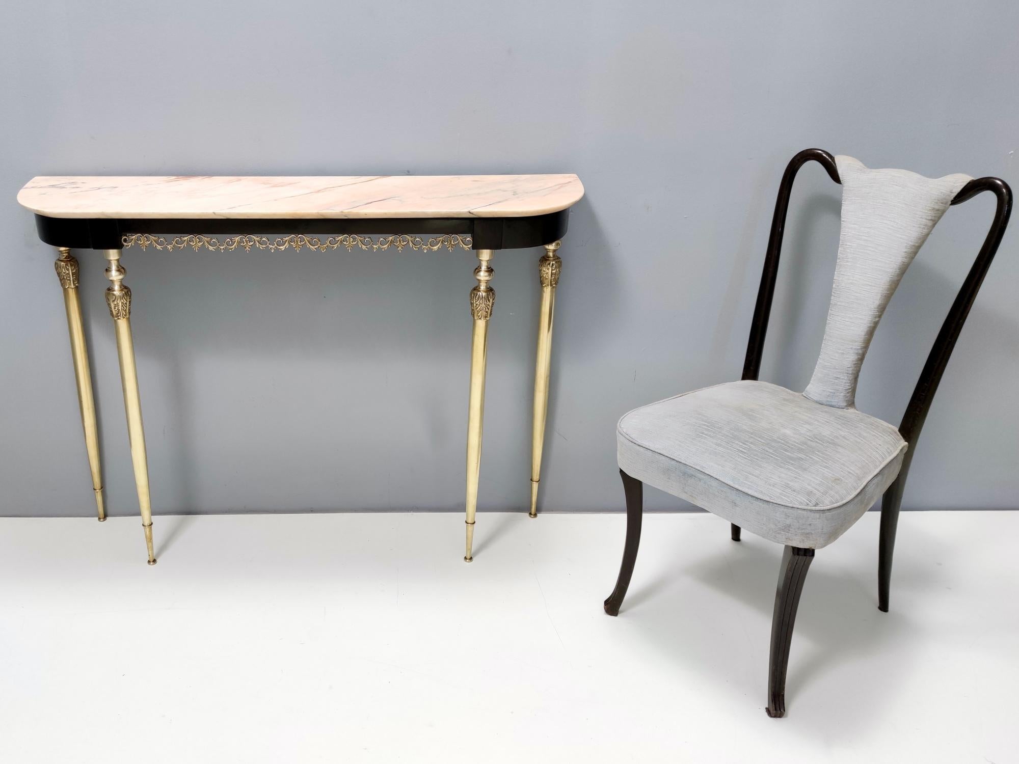 Ebonized Beech and Brass Console Table with a Portuguese Pink Marble Top, Italy In Good Condition For Sale In Bresso, Lombardy