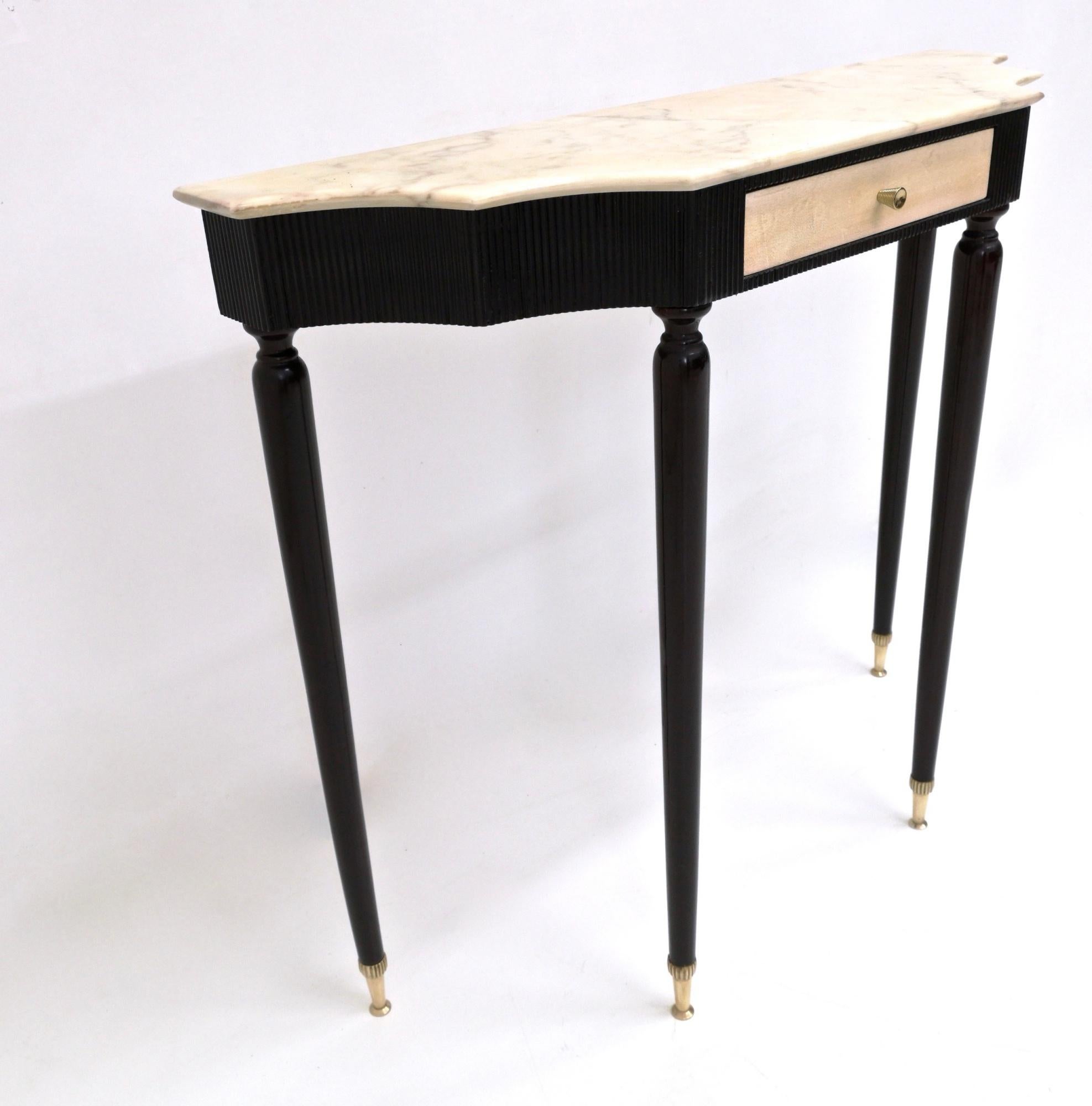 Midcentury Ebonized Console Table with Portuguese Pink Marble Top, Italy, 1950s In Excellent Condition In Bresso, Lombardy
