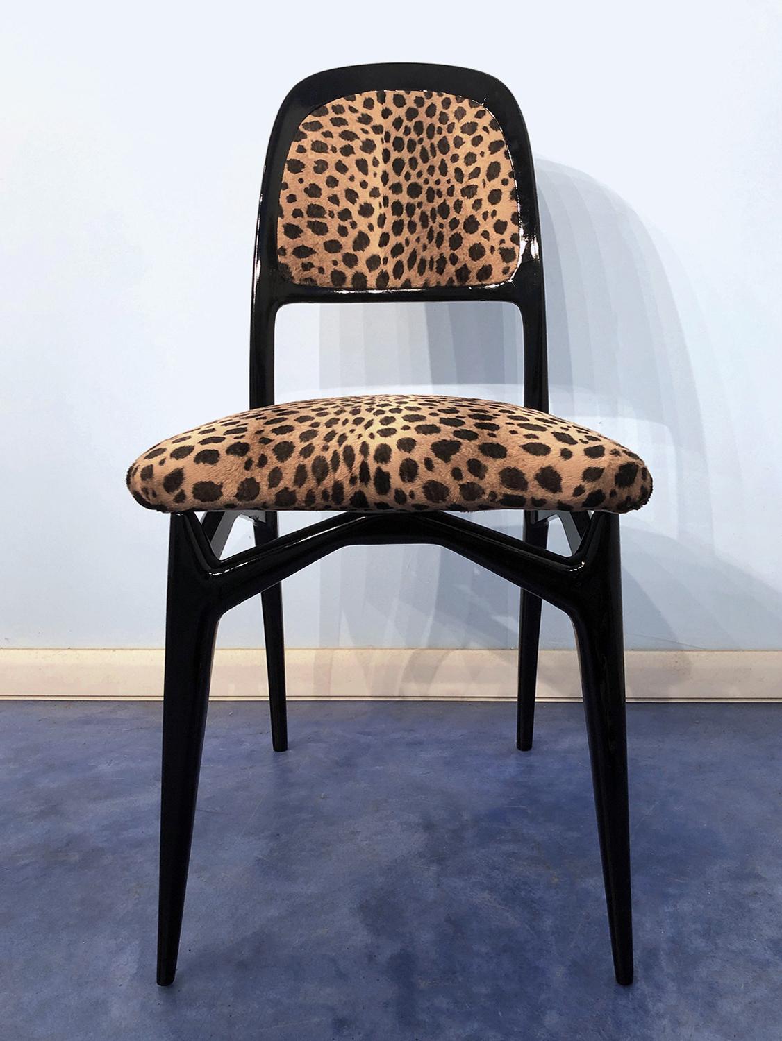 Faux Fur Italian Mid-Century Ebonized Dining Chairs by Vittorio Dassi, Set of Six, 1950s