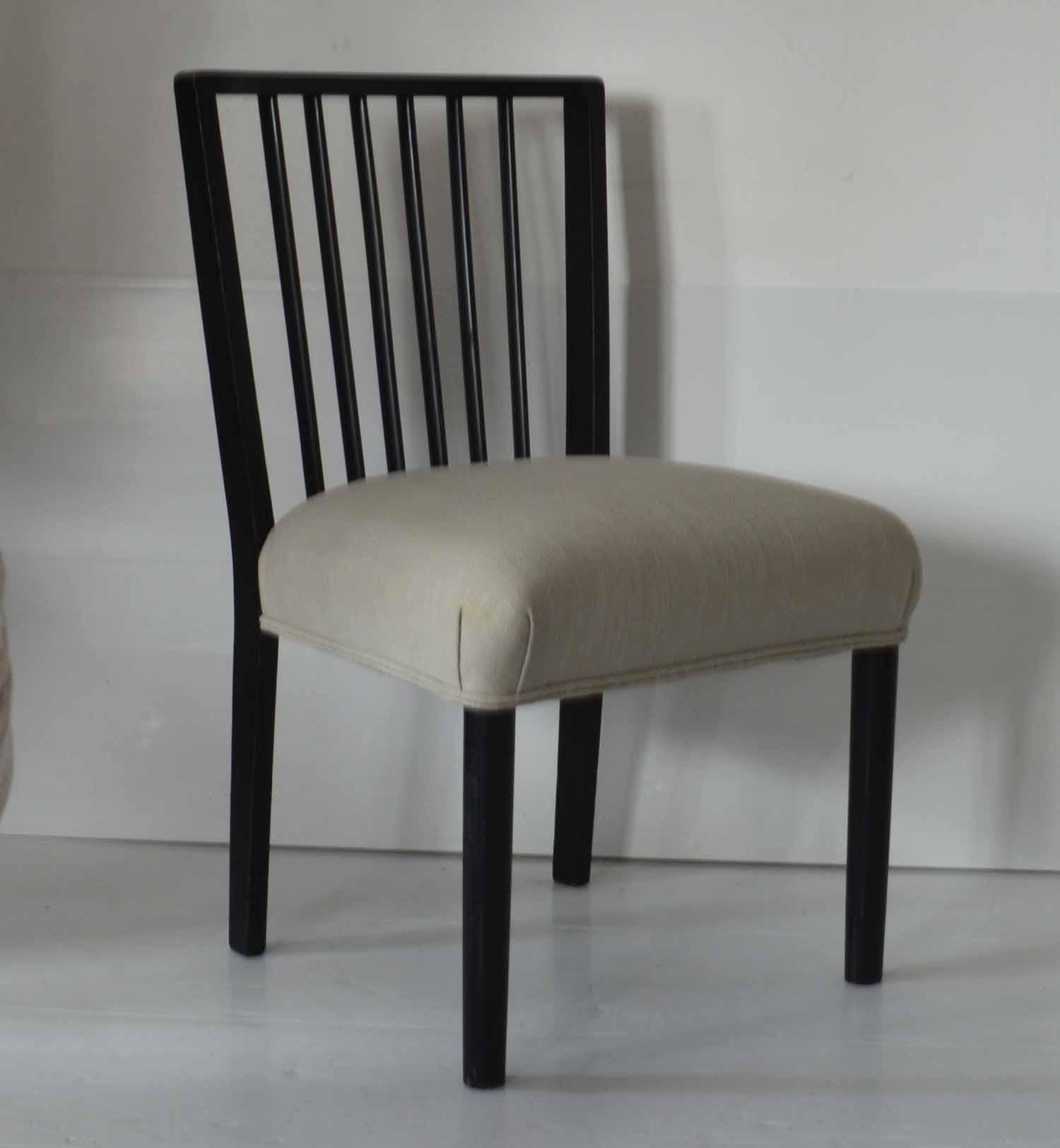 Most unusual and very stylish side chair.

Designer unknown.

Difficult to categorize, there are elements of Art Deco and almost secessionist.

They are made from mahogany and have been re-ebonized.

Re-upholstered in pale grey linen.


