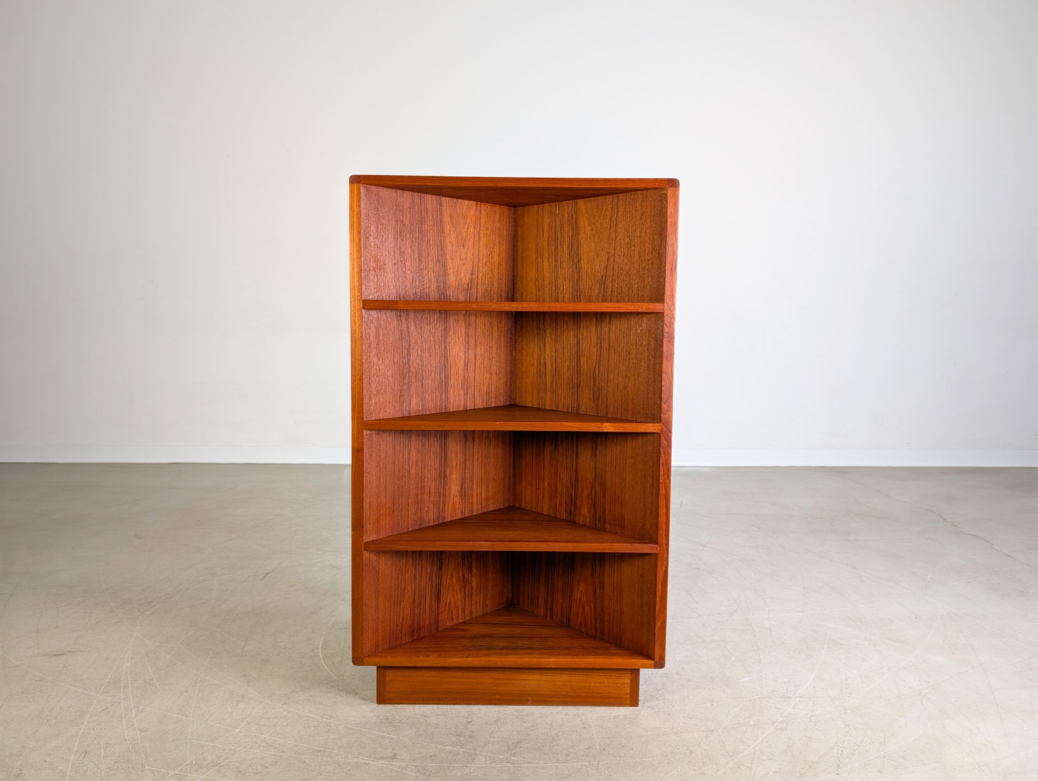 Mid-Century moderno Midcentury Eckregal Bücherregal Teak design danese Vintage 1960 in vendita
