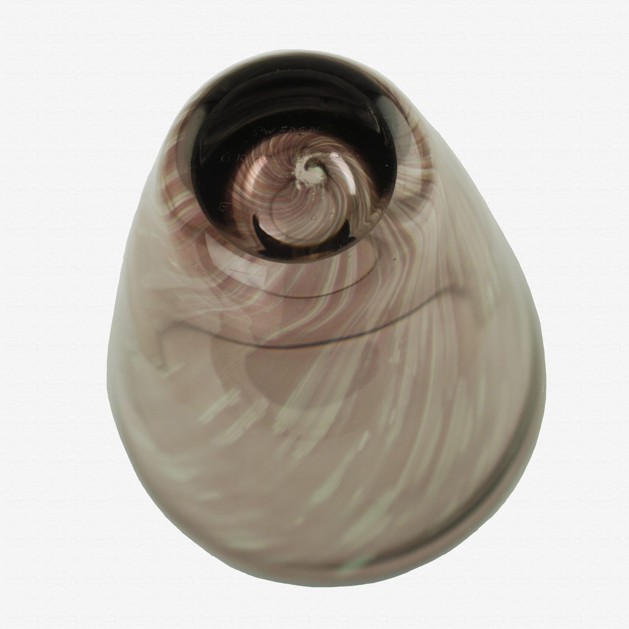 Midcentury Edvin Öhrström for Orrefors Sweden Graal Glass Vase For Sale 1