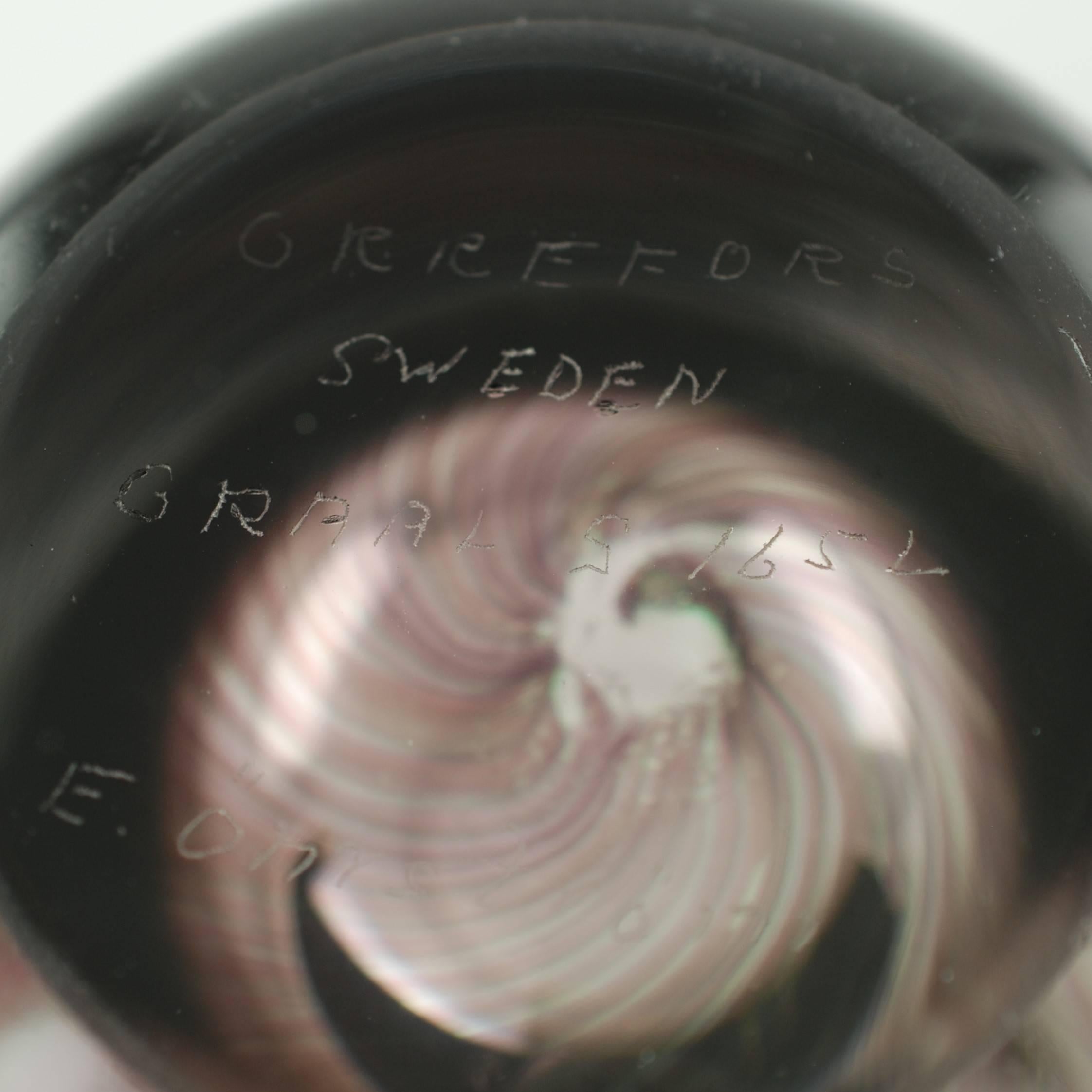 Vase en verre à grappes Edvin Öhrström pour Orrefors Suède, milieu du siècle dernier en vente 3